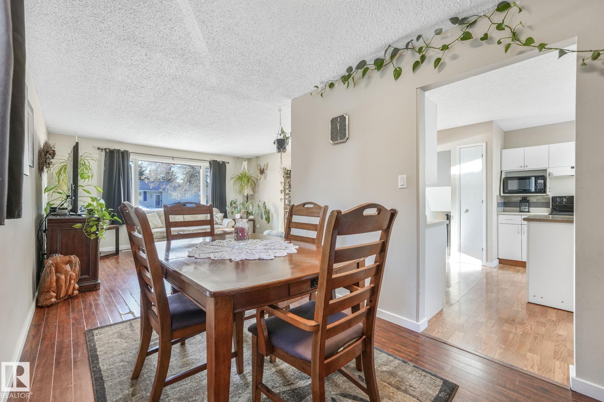 Photo 22 at 5108 55 Avenue, Willow Park, Leduc