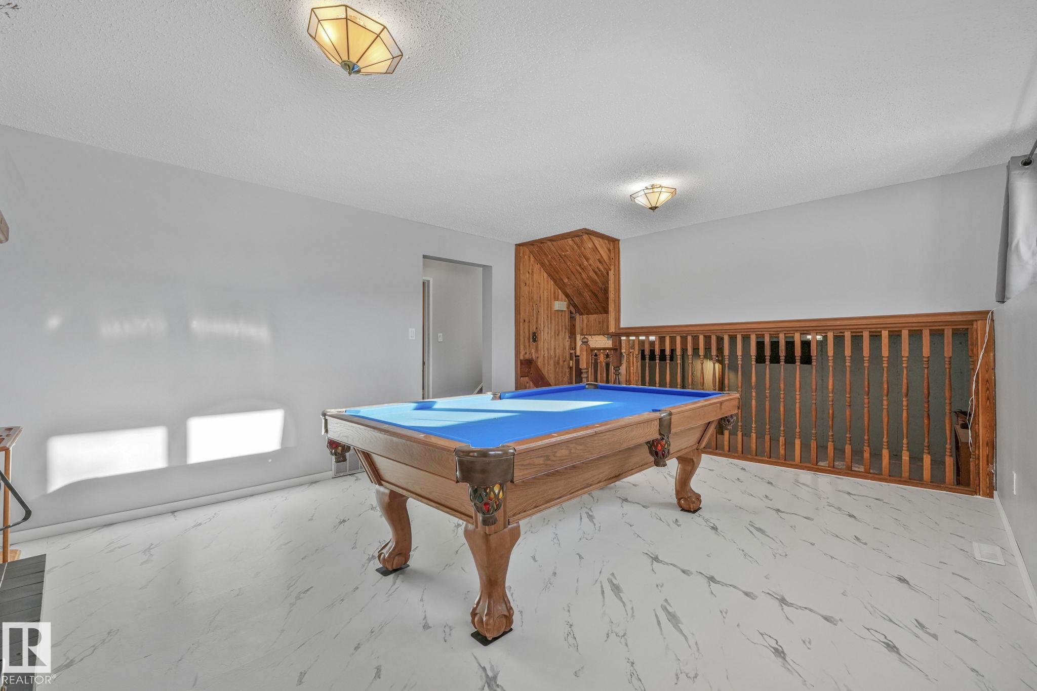 Photo 32 at 5108 55 Avenue, Willow Park, Leduc