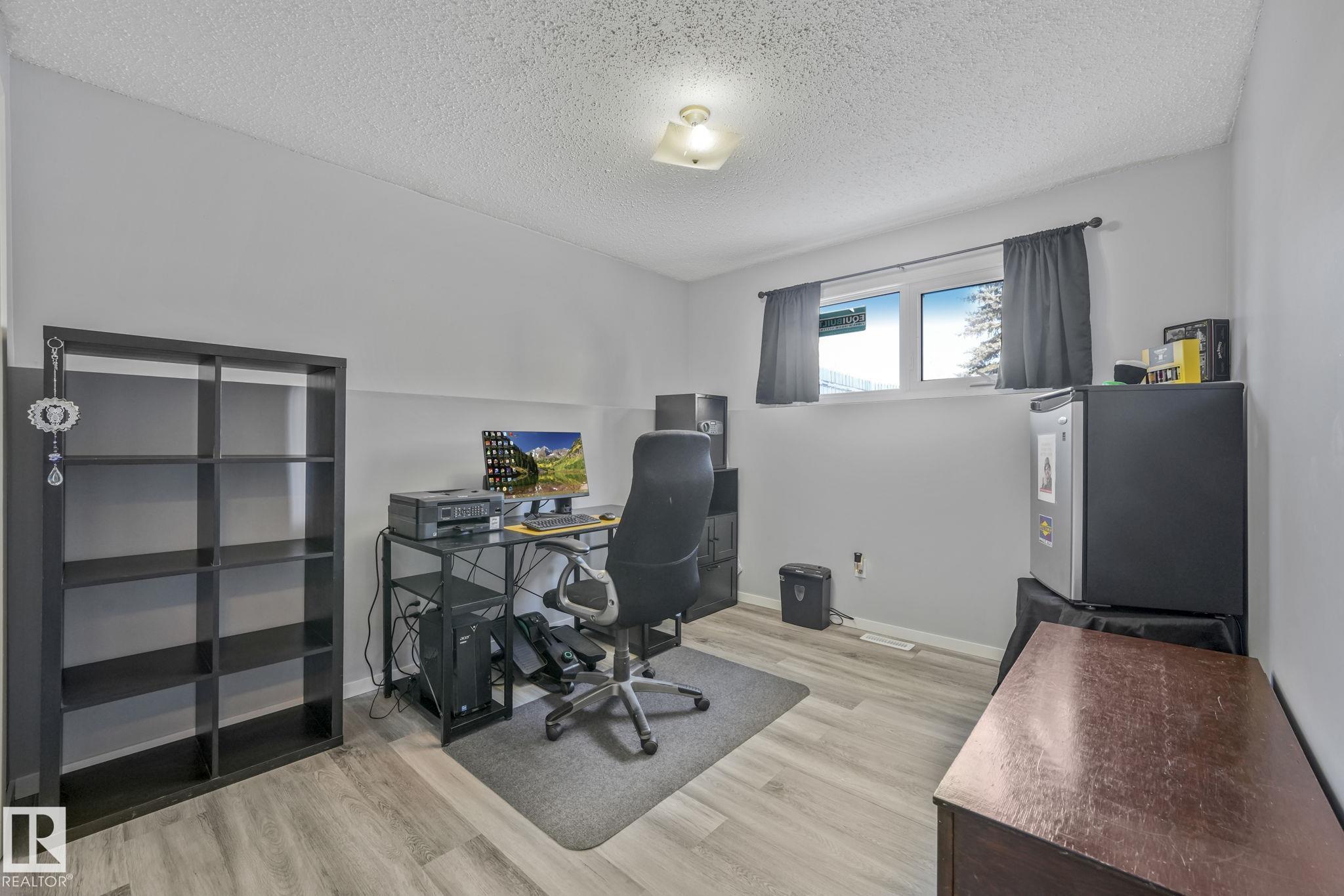 Photo 34 at 5108 55 Avenue, Willow Park, Leduc