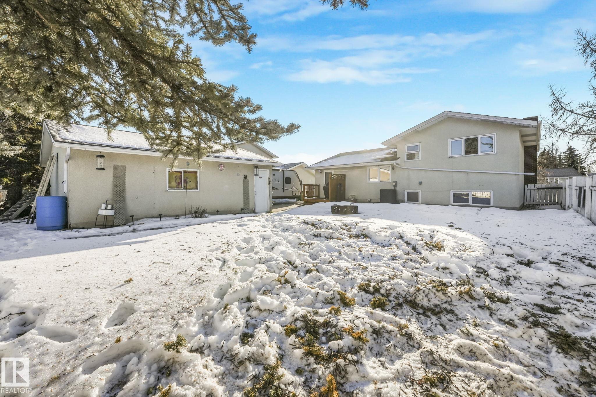 5108 55 Avenue, Willow Park, Leduc
