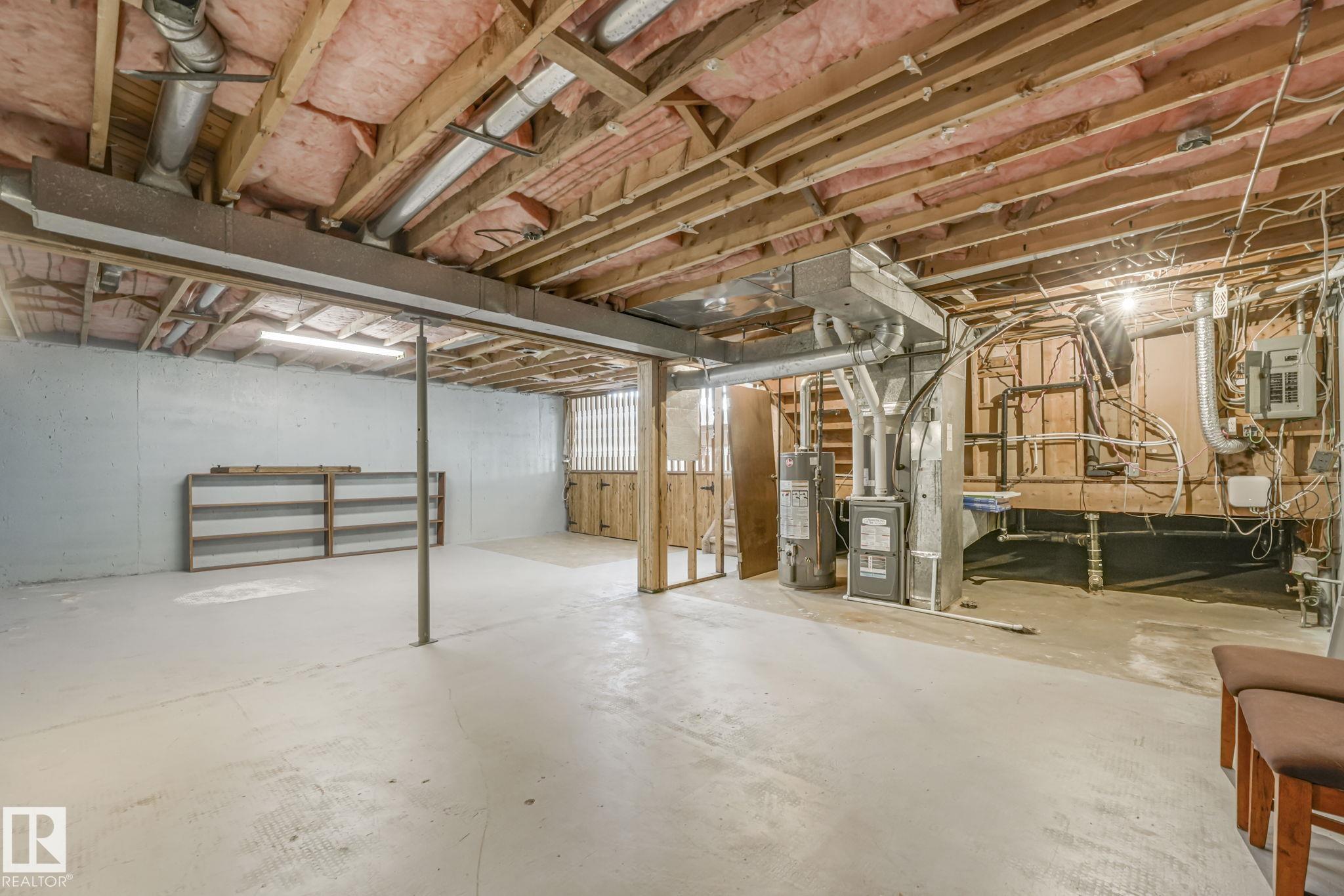 Photo 42 at 5108 55 Avenue, Willow Park, Leduc