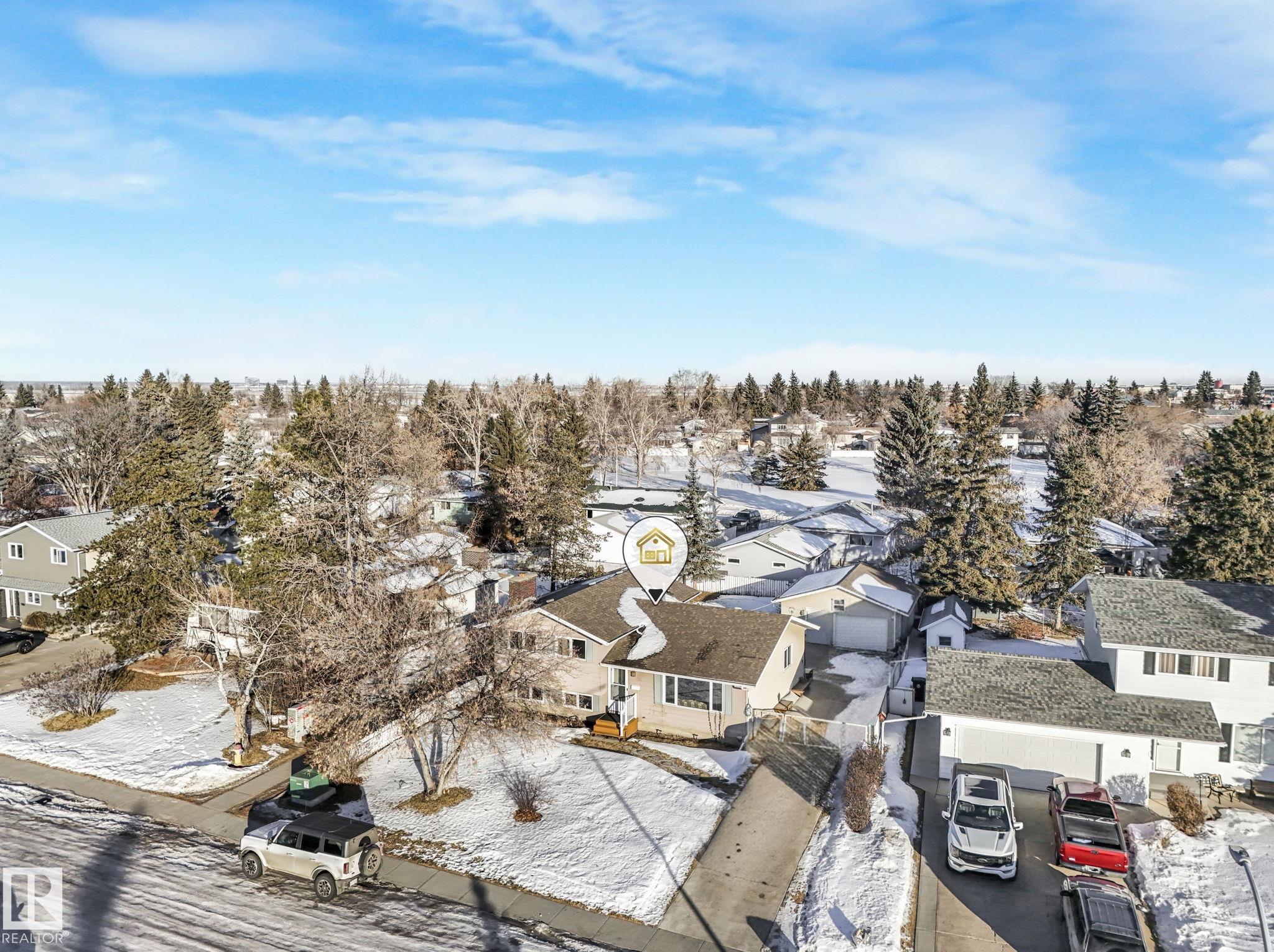 Photo 44 at 5108 55 Avenue, Willow Park, Leduc