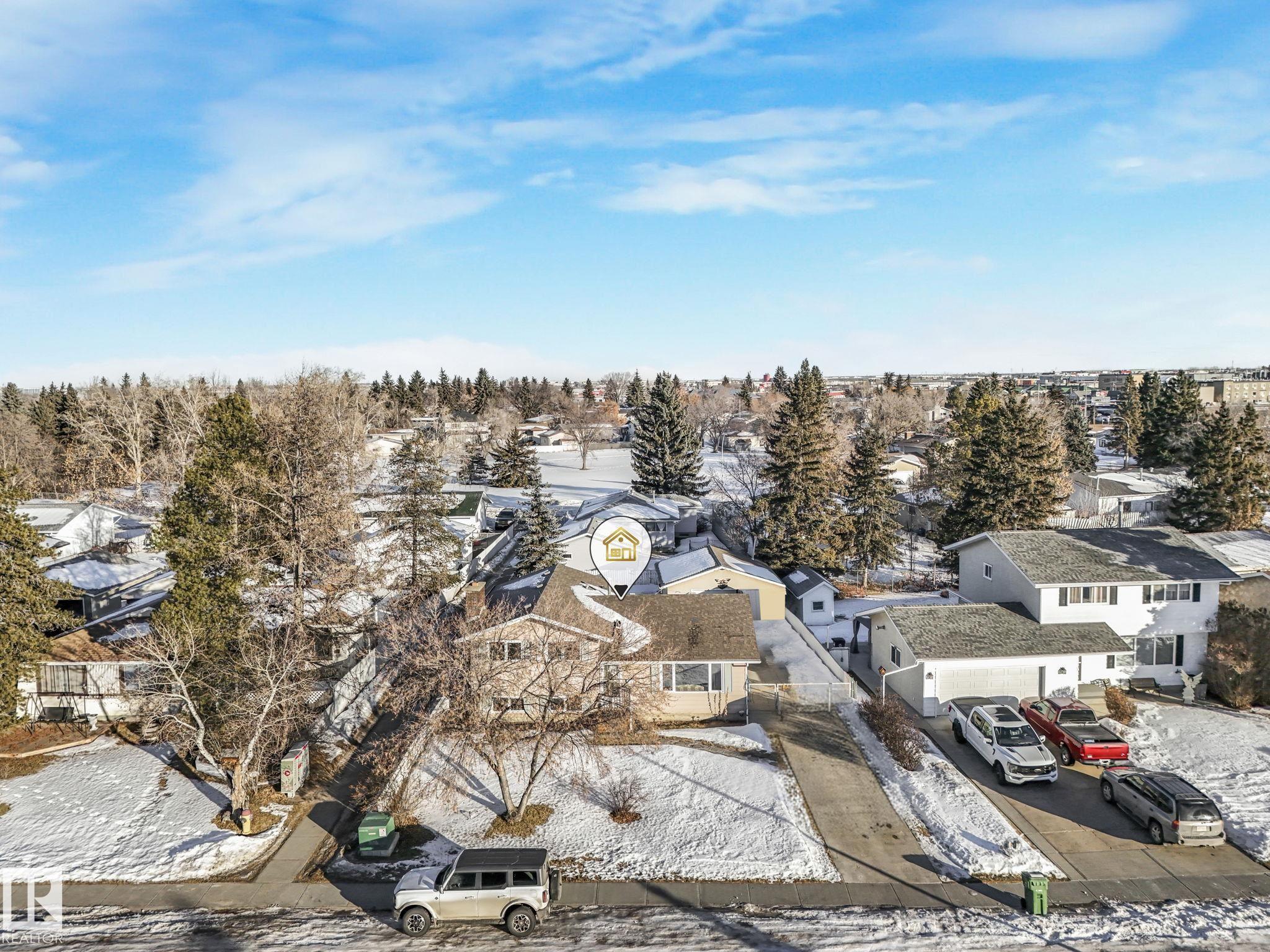 Photo 46 at 5108 55 Avenue, Willow Park, Leduc
