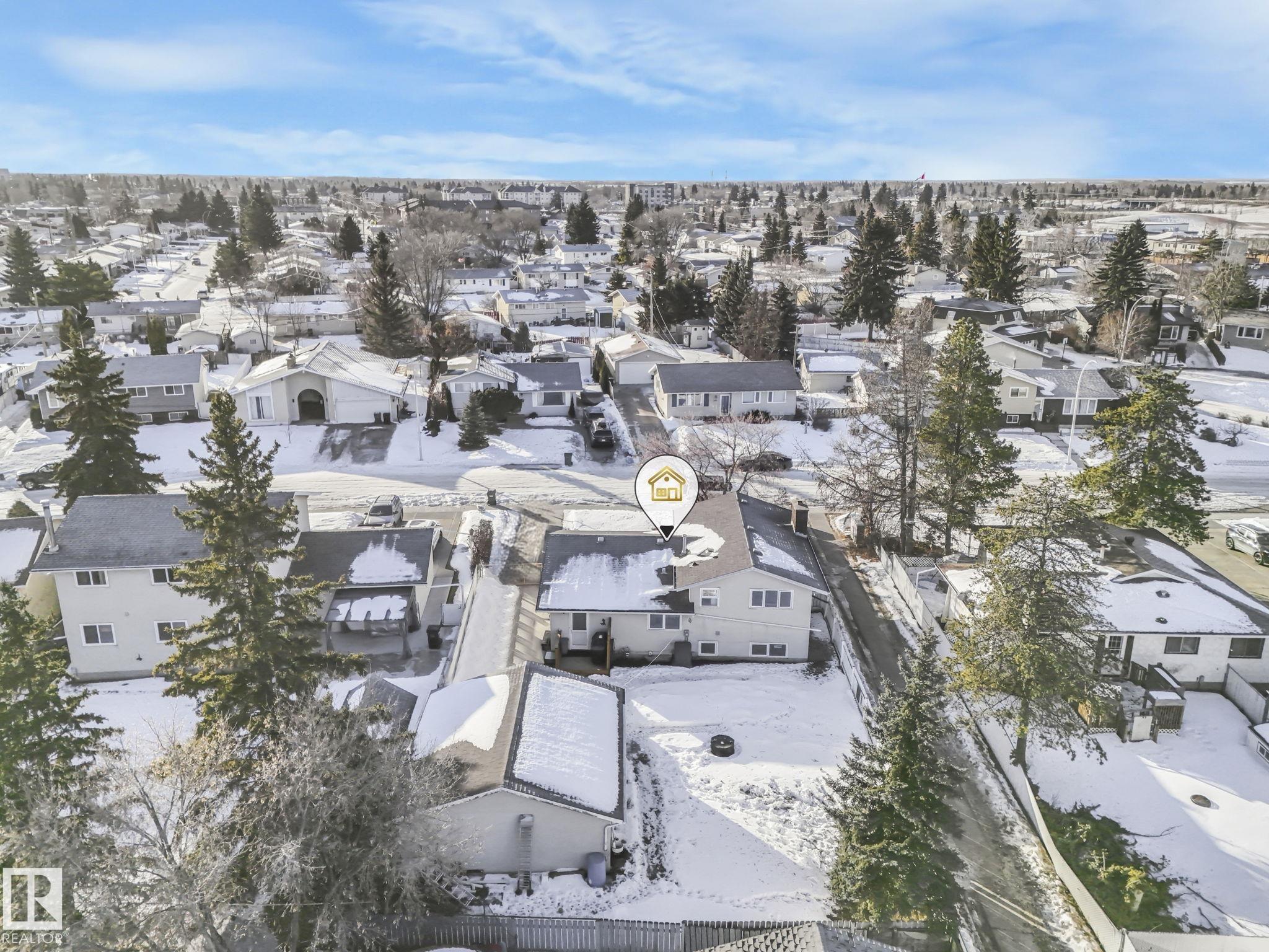 Photo 48 at 5108 55 Avenue, Willow Park, Leduc