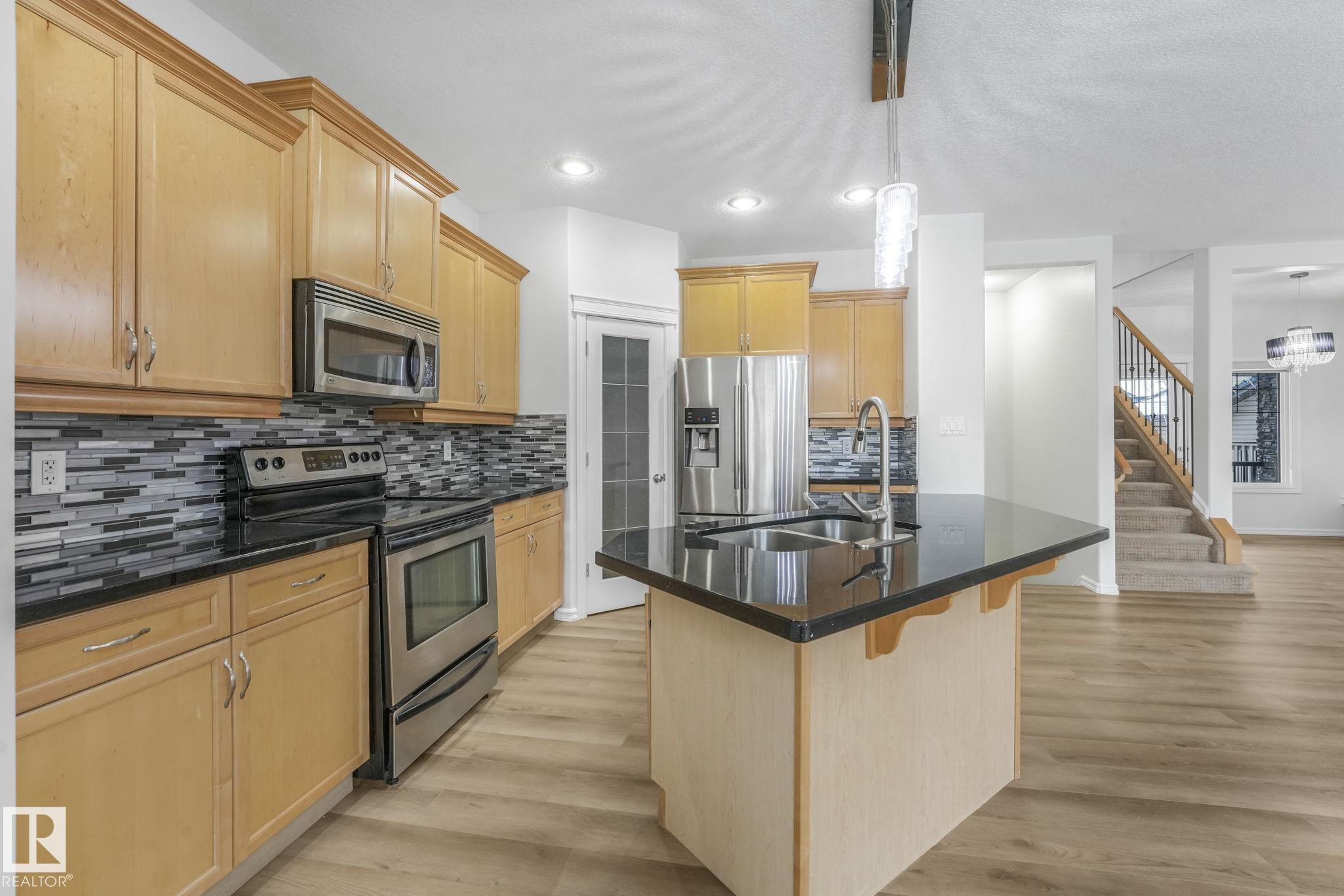 Photo 13 at 8616 178 Avenue NW, Klarvatten, Edmonton