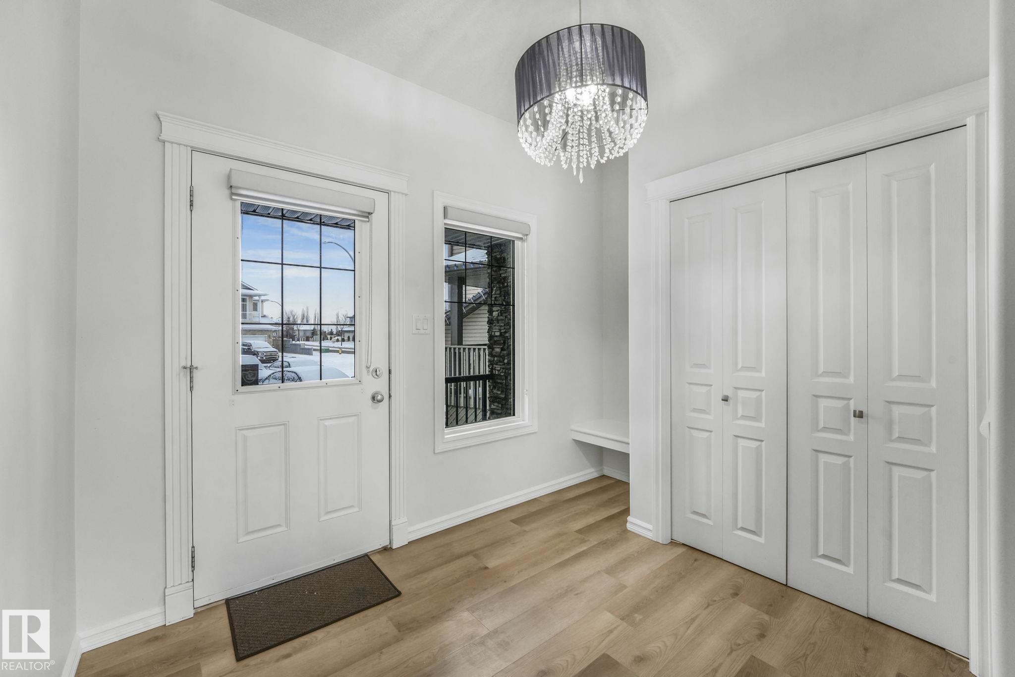 8616 178 Avenue NW, Klarvatten, Edmonton