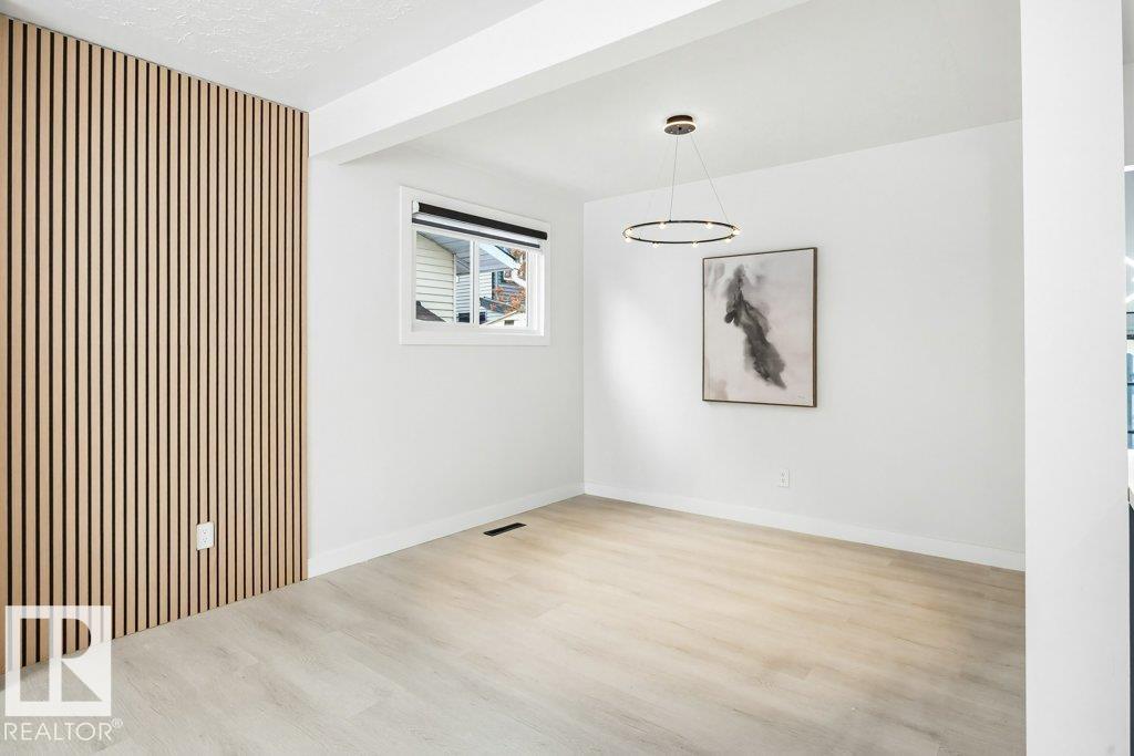 Photo 11 at 16206 83 Avenue NW, Elmwood, Edmonton