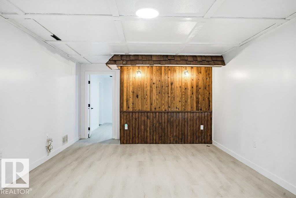 Photo 32 at 16206 83 Avenue NW, Elmwood, Edmonton