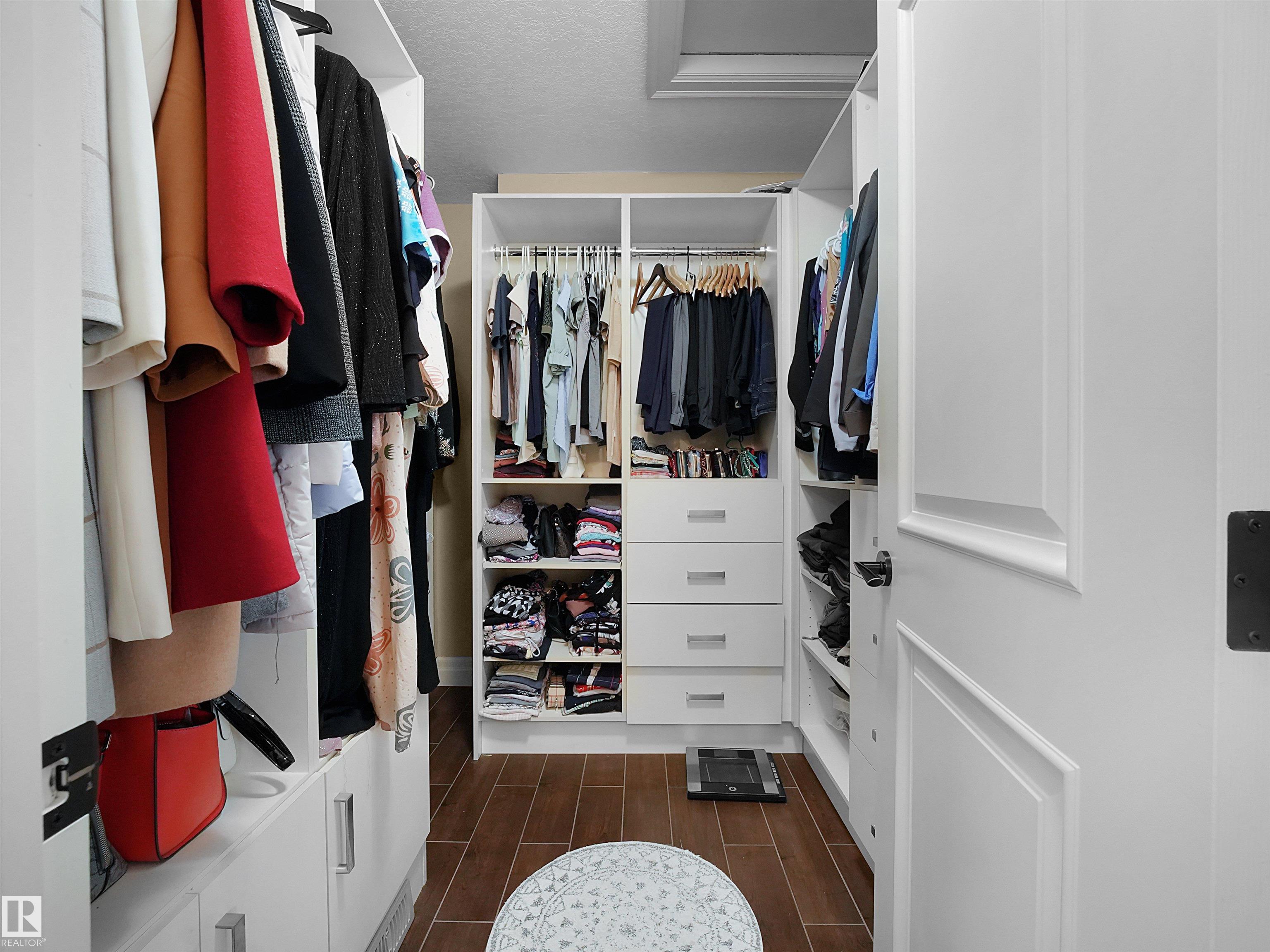 Photo 35 at 2019 Cameron Ravine Way NW, Cameron Heights, Edmonton