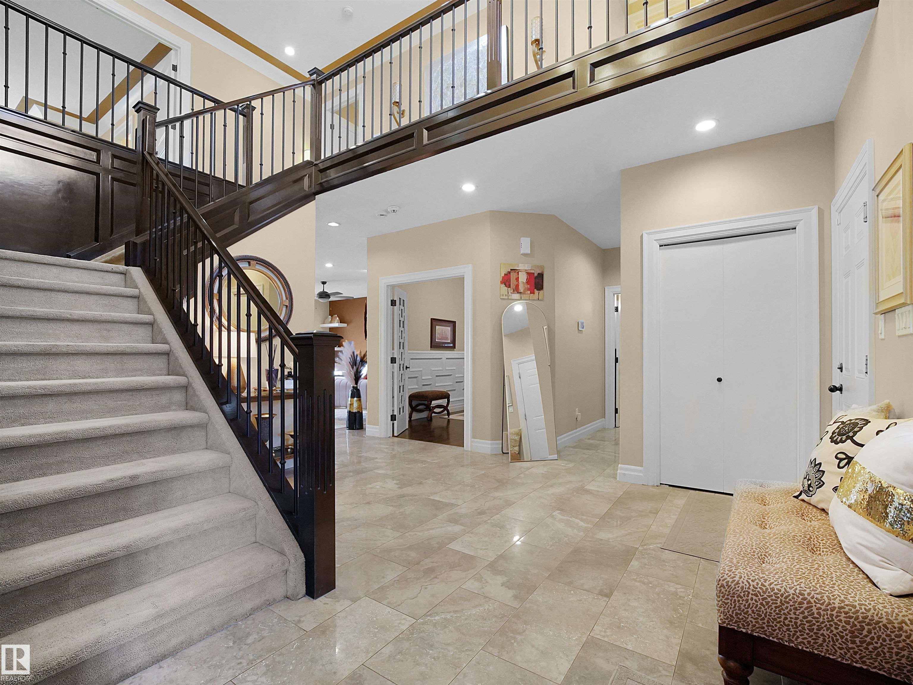Photo 8 at 2019 Cameron Ravine Way NW, Cameron Heights, Edmonton