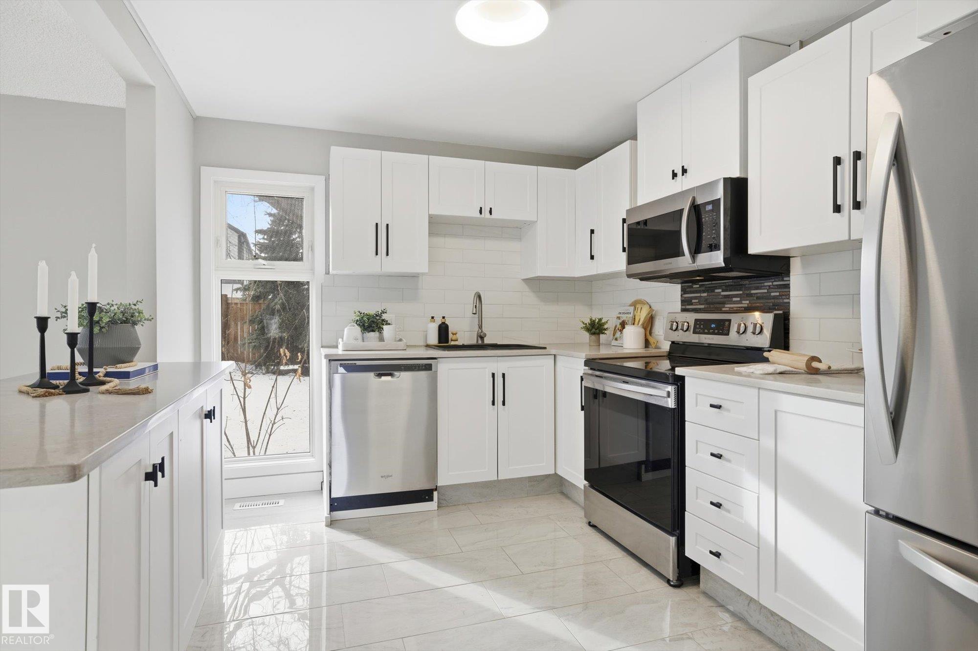 Photo 14 at 59 Woodlands Road, Woodlands, St. Albert