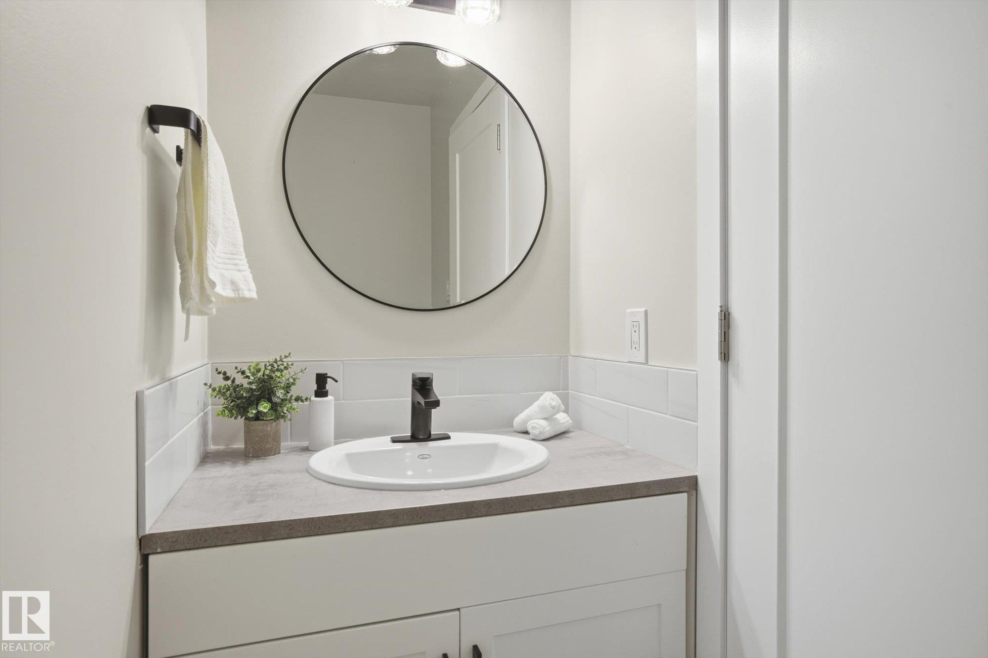 Photo 20 at 59 Woodlands Road, Woodlands, St. Albert