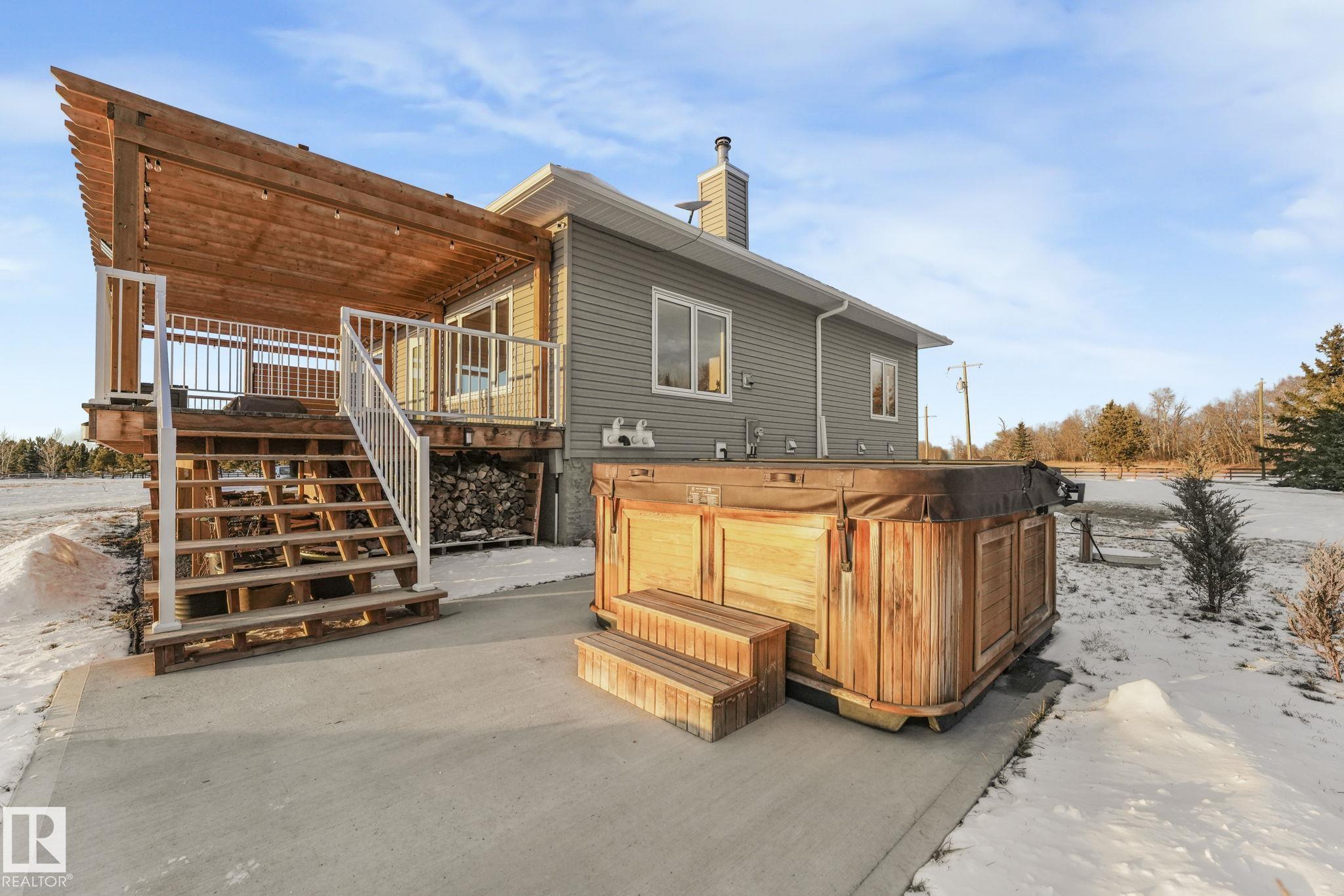 Photo 38 at 28149 Twp Rd 484, None, Rural Leduc County