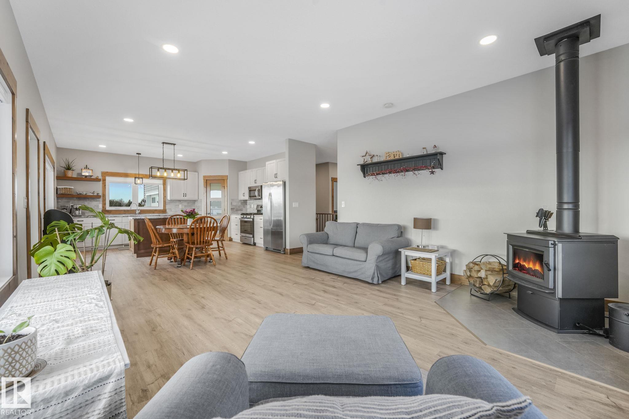 Photo 6 at 28149 Twp Rd 484, None, Rural Leduc County