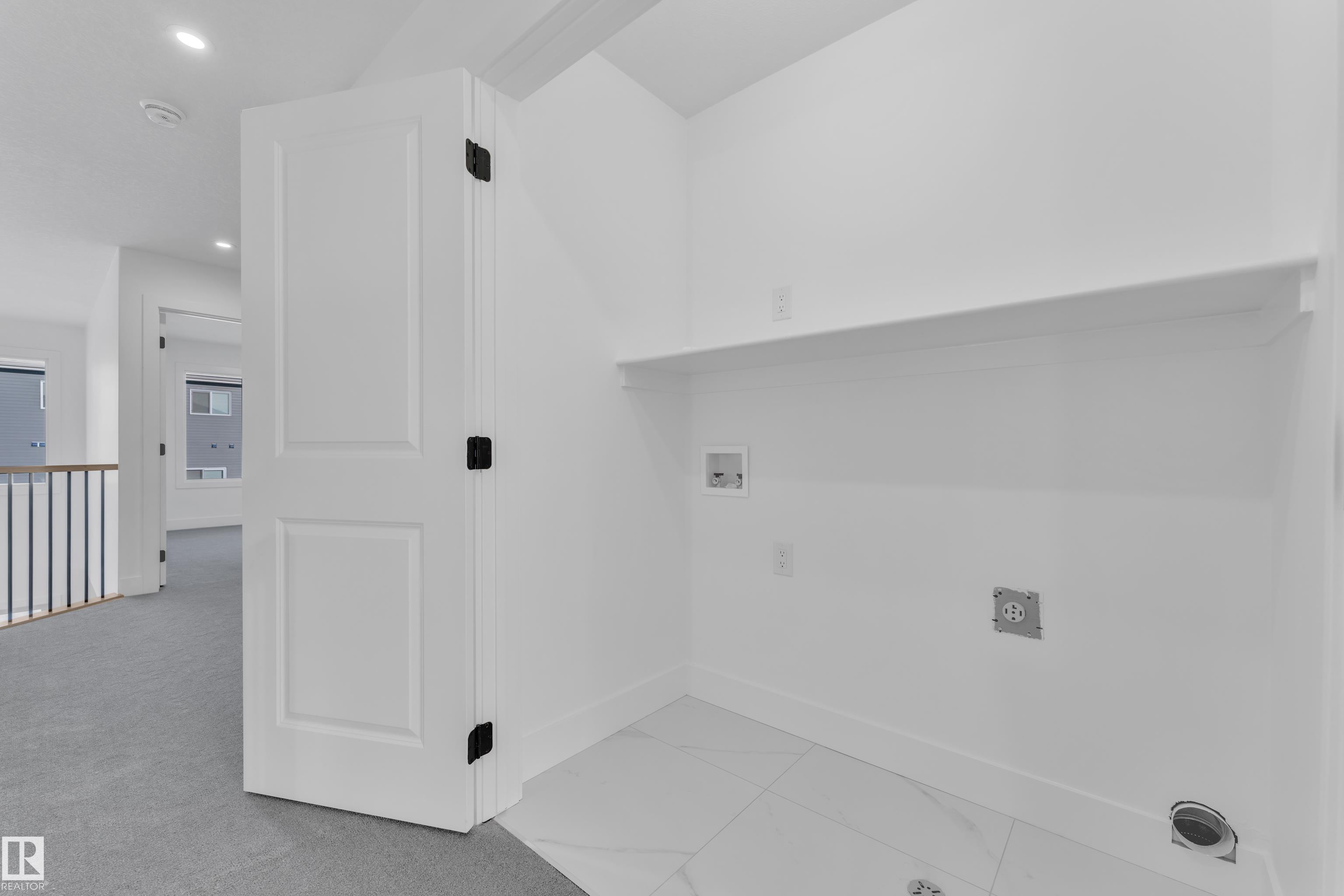 Photo 32 at 3608 40 Avenue, Azur, Beaumont