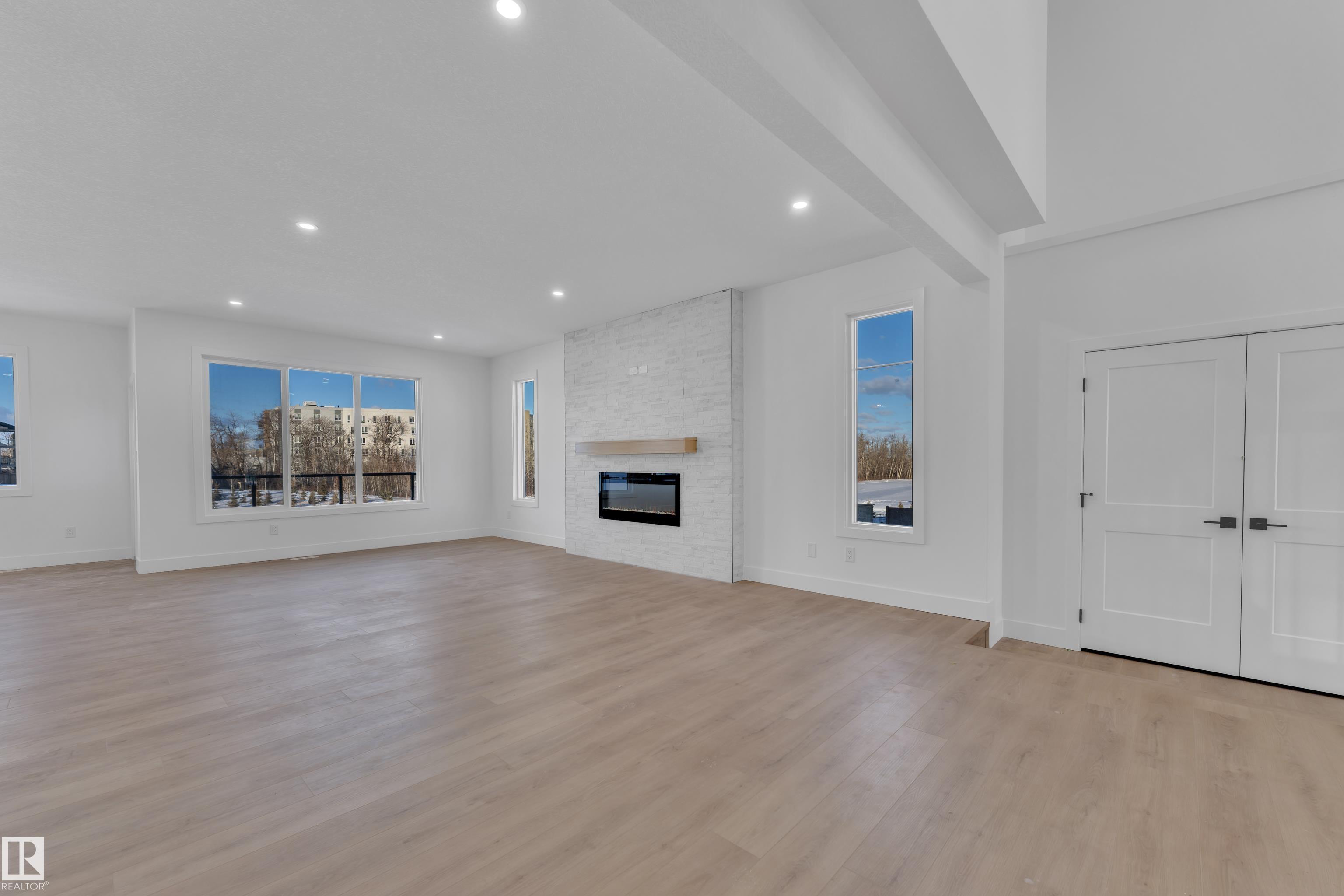 Photo 10 at 31 Norwyck Way, Fenwyck, Spruce Grove