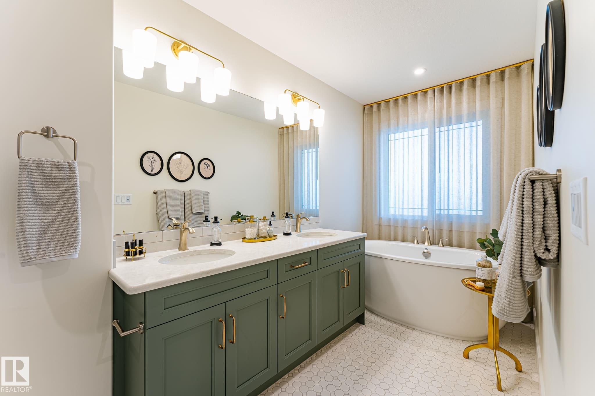 Photo 24 at 18 Emerald Way, Easton, Spruce Grove