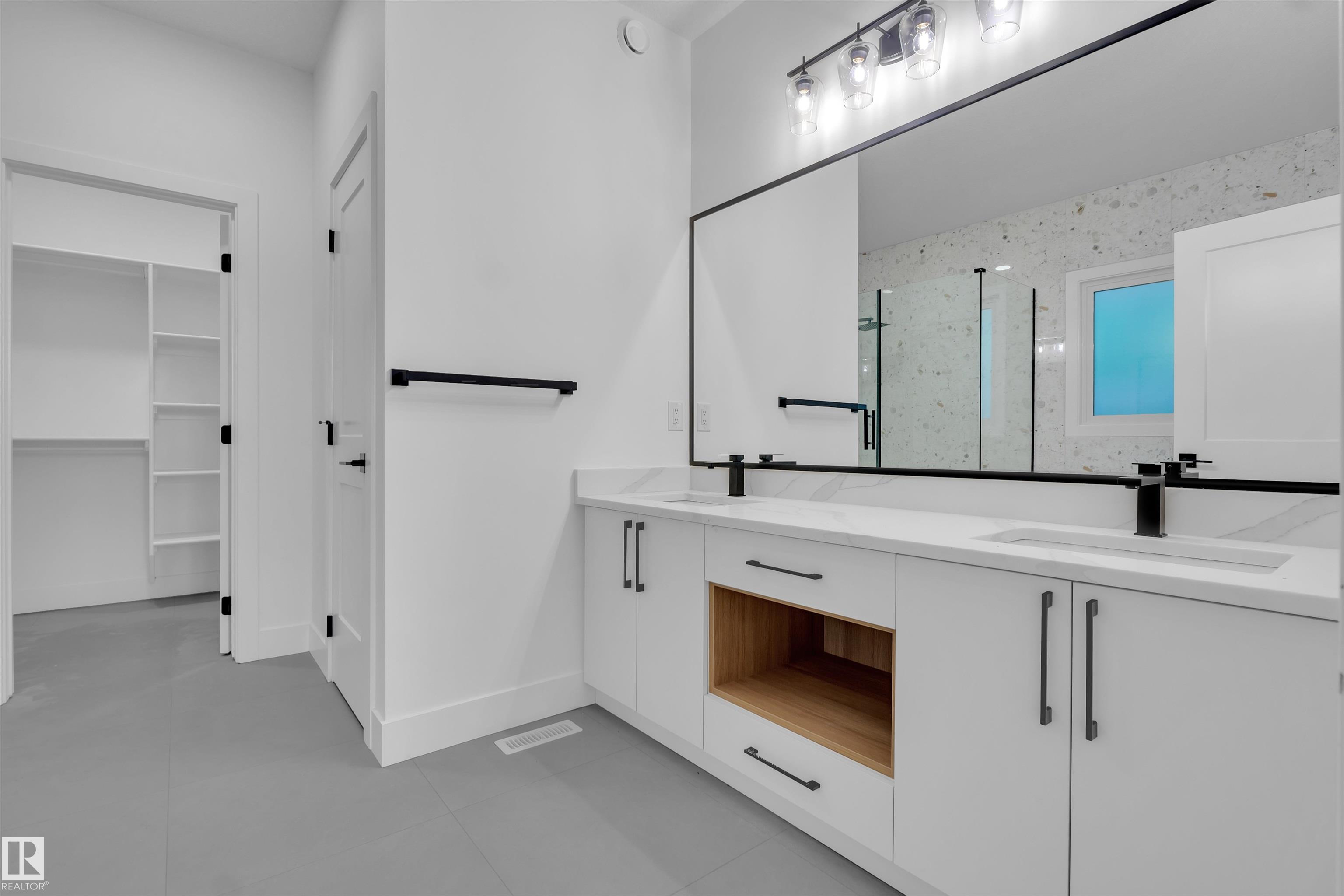 Photo 42 at 37 Norwyck Way, Fenwyck, Spruce Grove