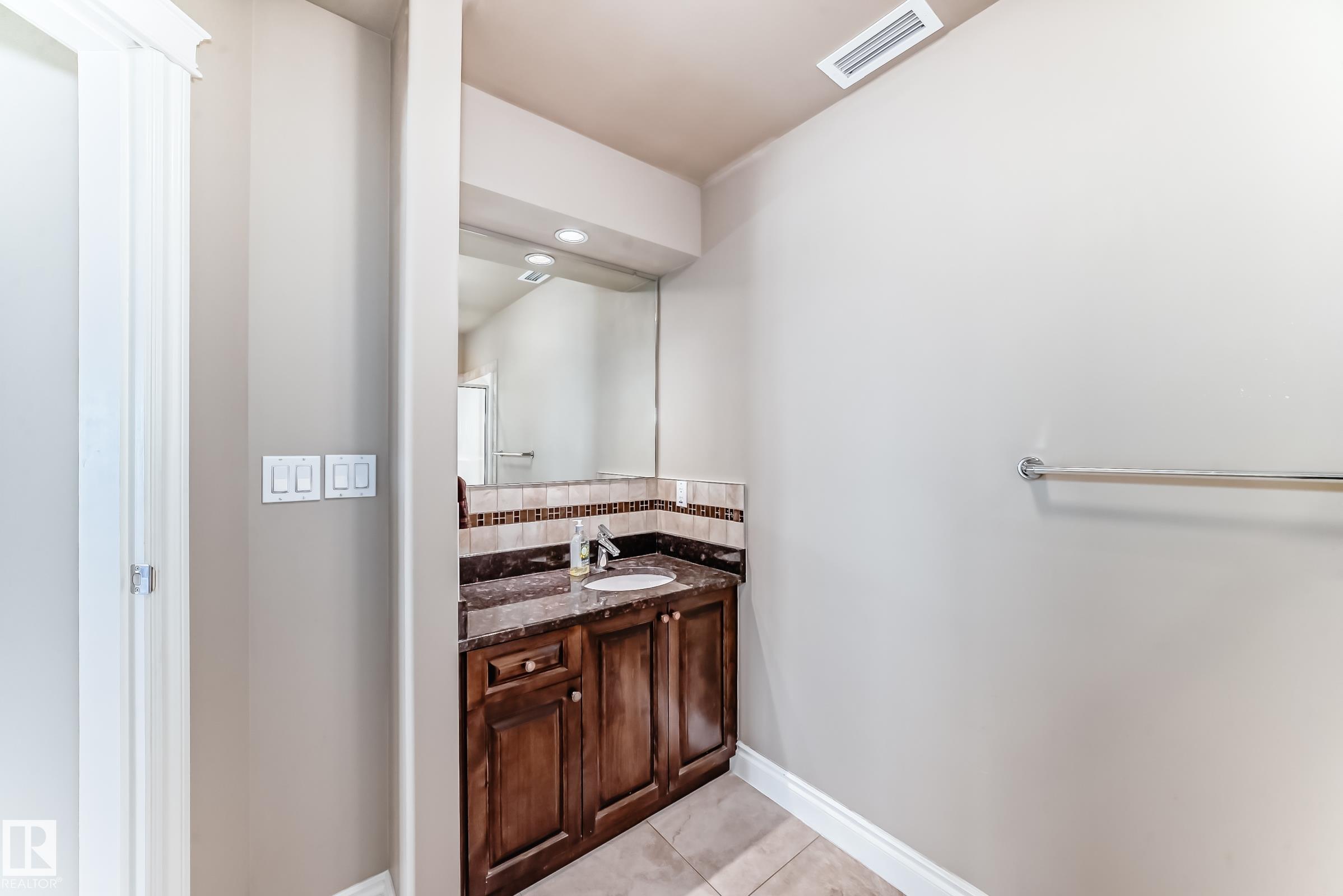 Photo 34 at 1401 - 6608 28 Avenue NW, Kameyosek, Edmonton