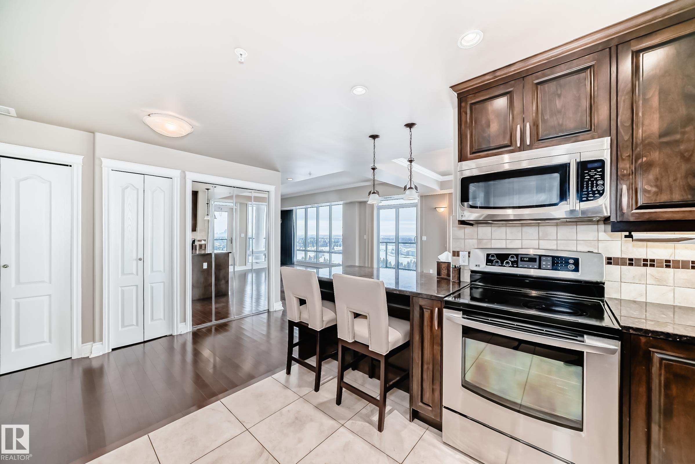 Photo 10 at 1401 - 6608 28 Avenue NW, Kameyosek, Edmonton