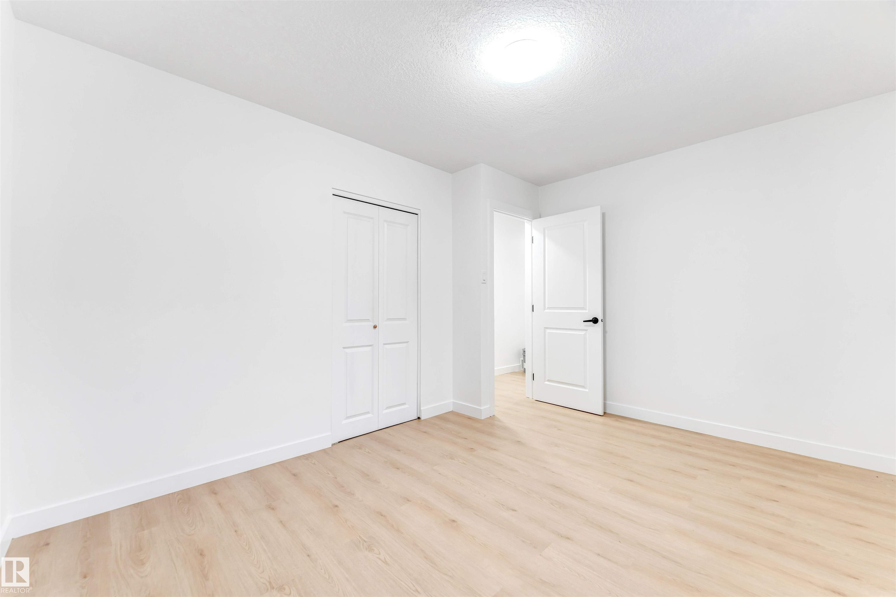 Photo 16 at 12423 91 Street NW, Delton, Edmonton