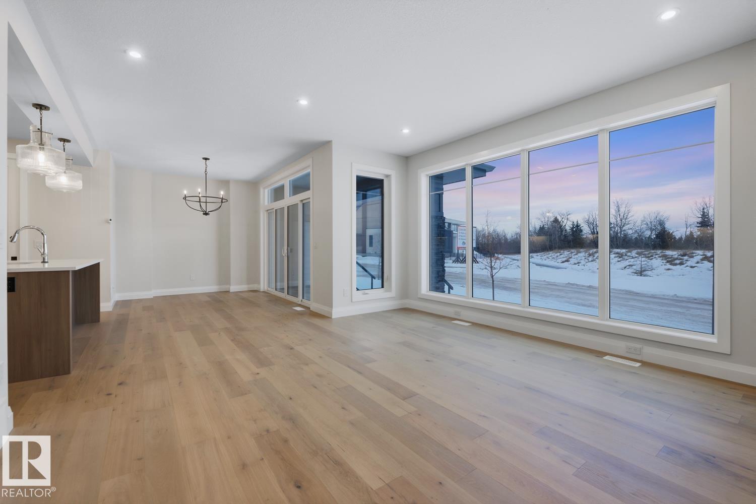 Photo 12 at 6704 Crawford Way SW, Chappelle Area, Edmonton