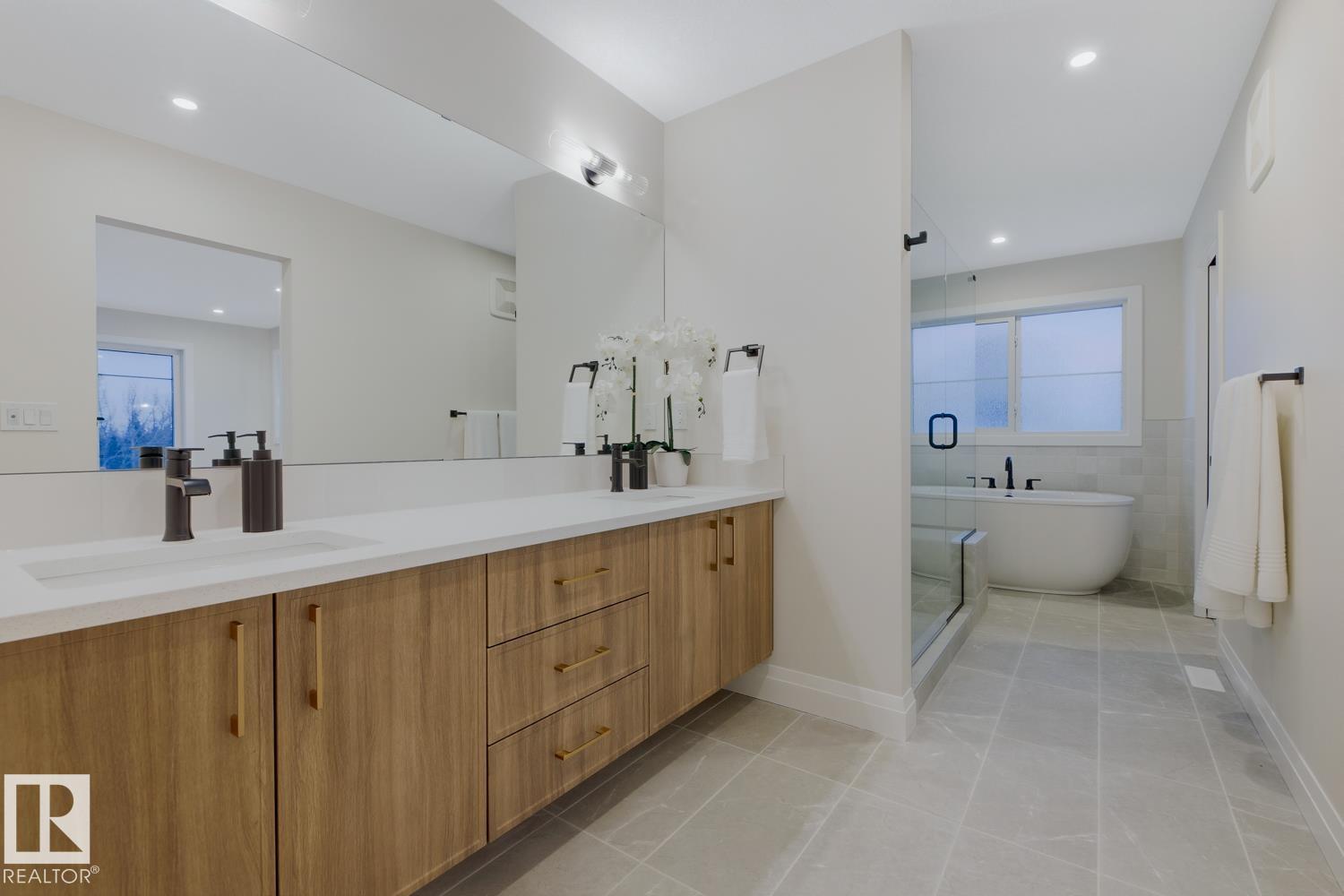 Photo 36 at 6704 Crawford Way SW, Chappelle Area, Edmonton