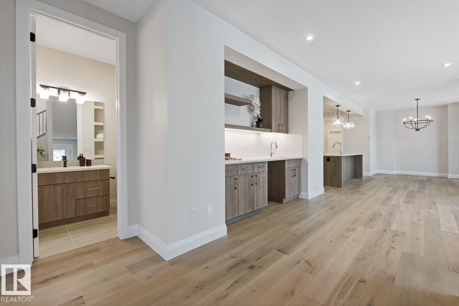 Photo 8 at 6704 Crawford Way SW, Chappelle Area, Edmonton