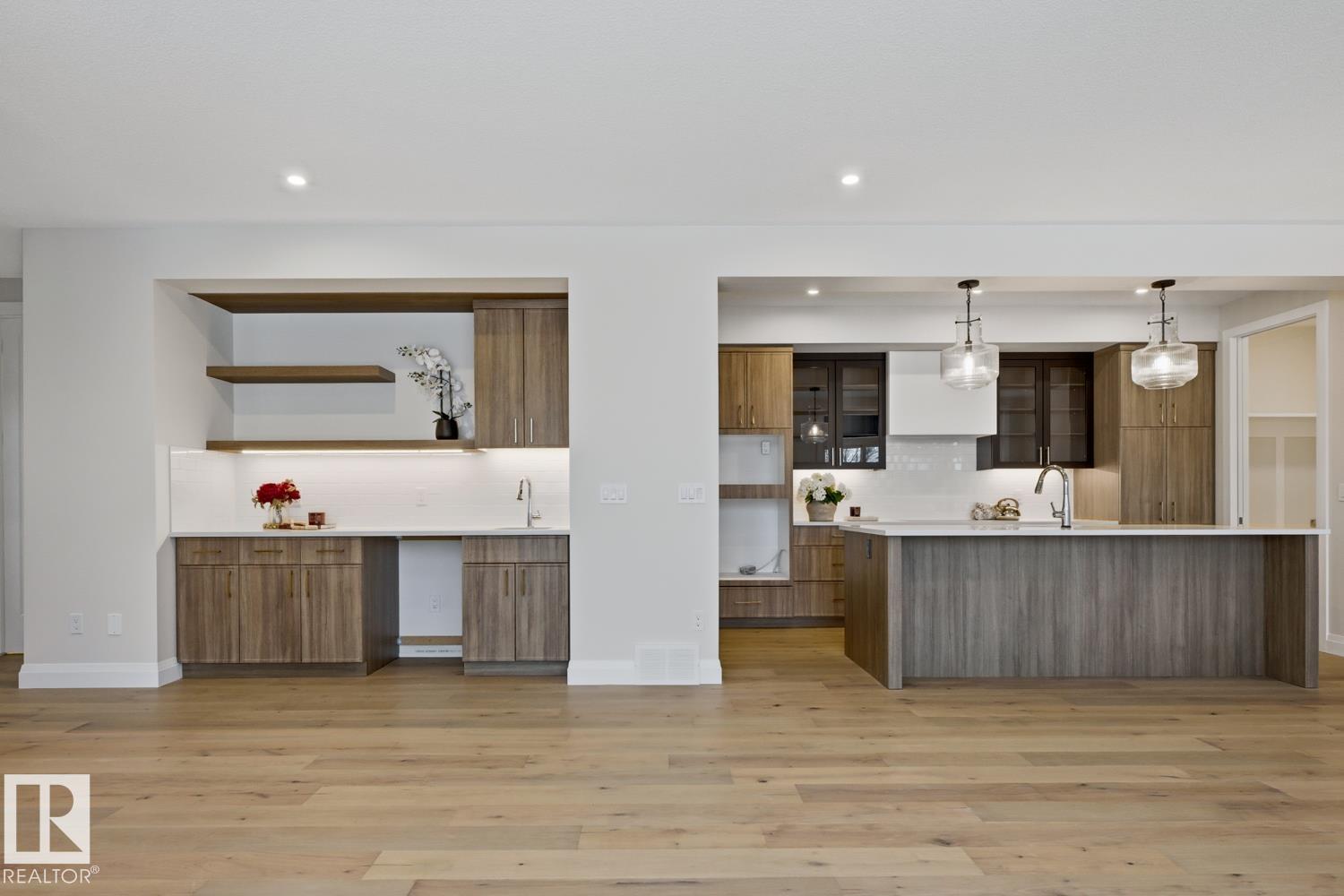 Photo 9 at 6704 Crawford Way SW, Chappelle Area, Edmonton