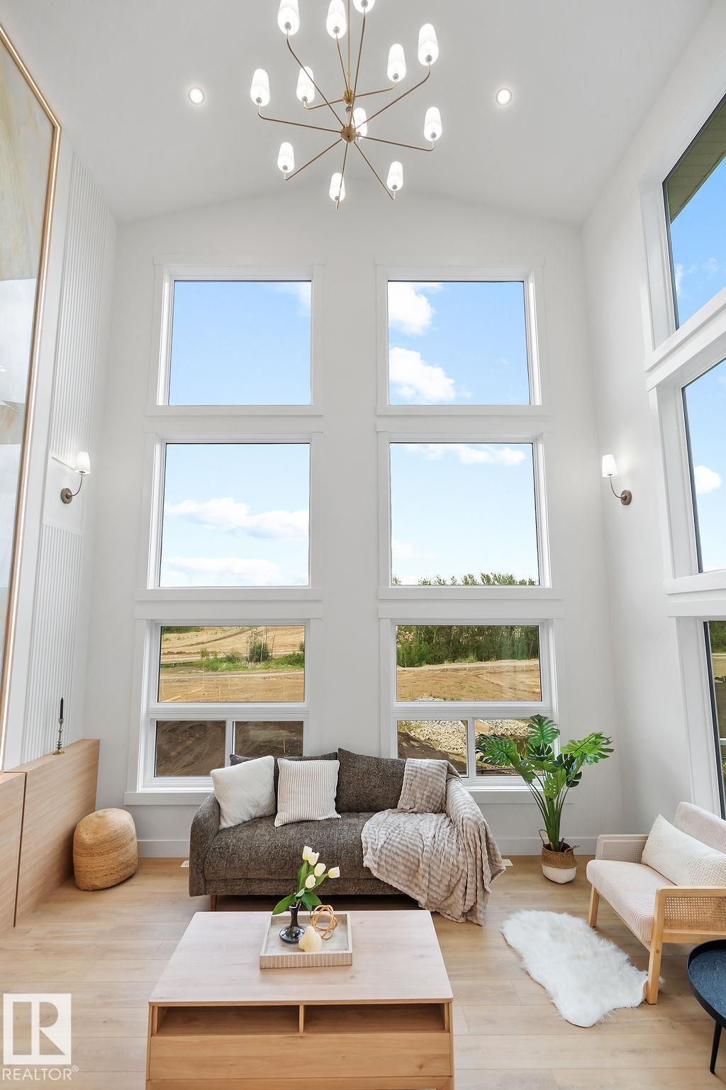 Photo 18 at 3335 Chickadee Drive NW, Starling, Edmonton