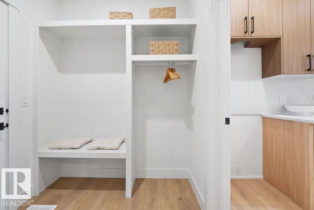 Photo 37 at 3335 Chickadee Drive NW, Starling, Edmonton