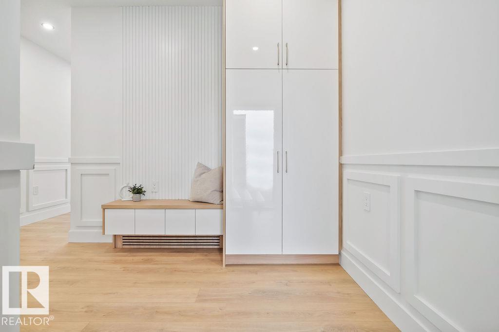 Photo 7 at 3335 Chickadee Drive NW, Starling, Edmonton