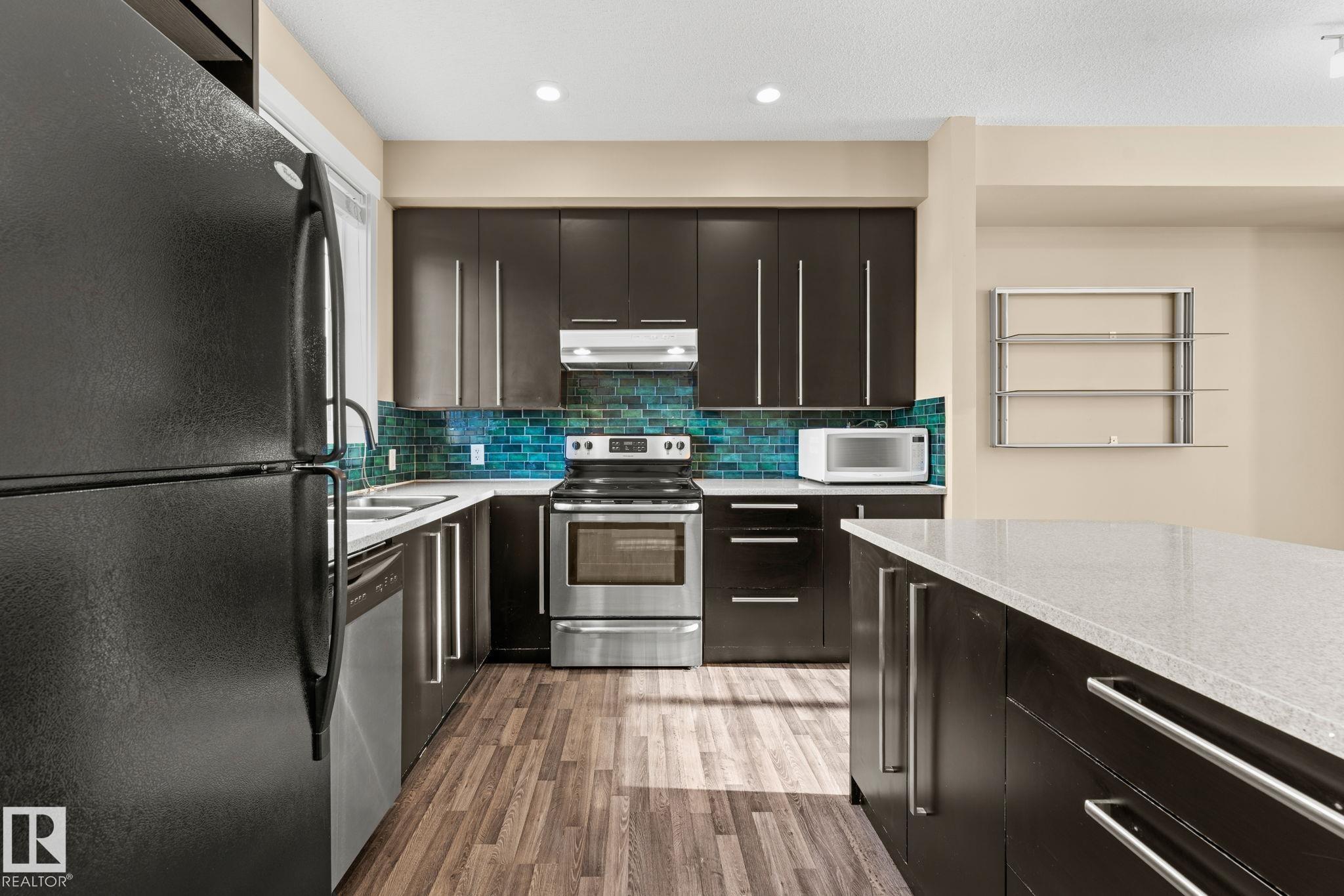 Photo 10 at 30 - 8315 180 Avenue NW, Klarvatten, Edmonton