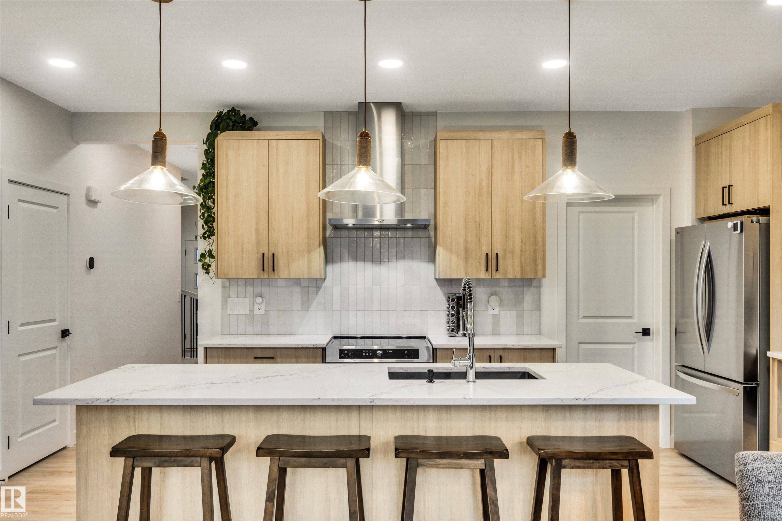 Picture for 5480 KOOTOOK RD SW