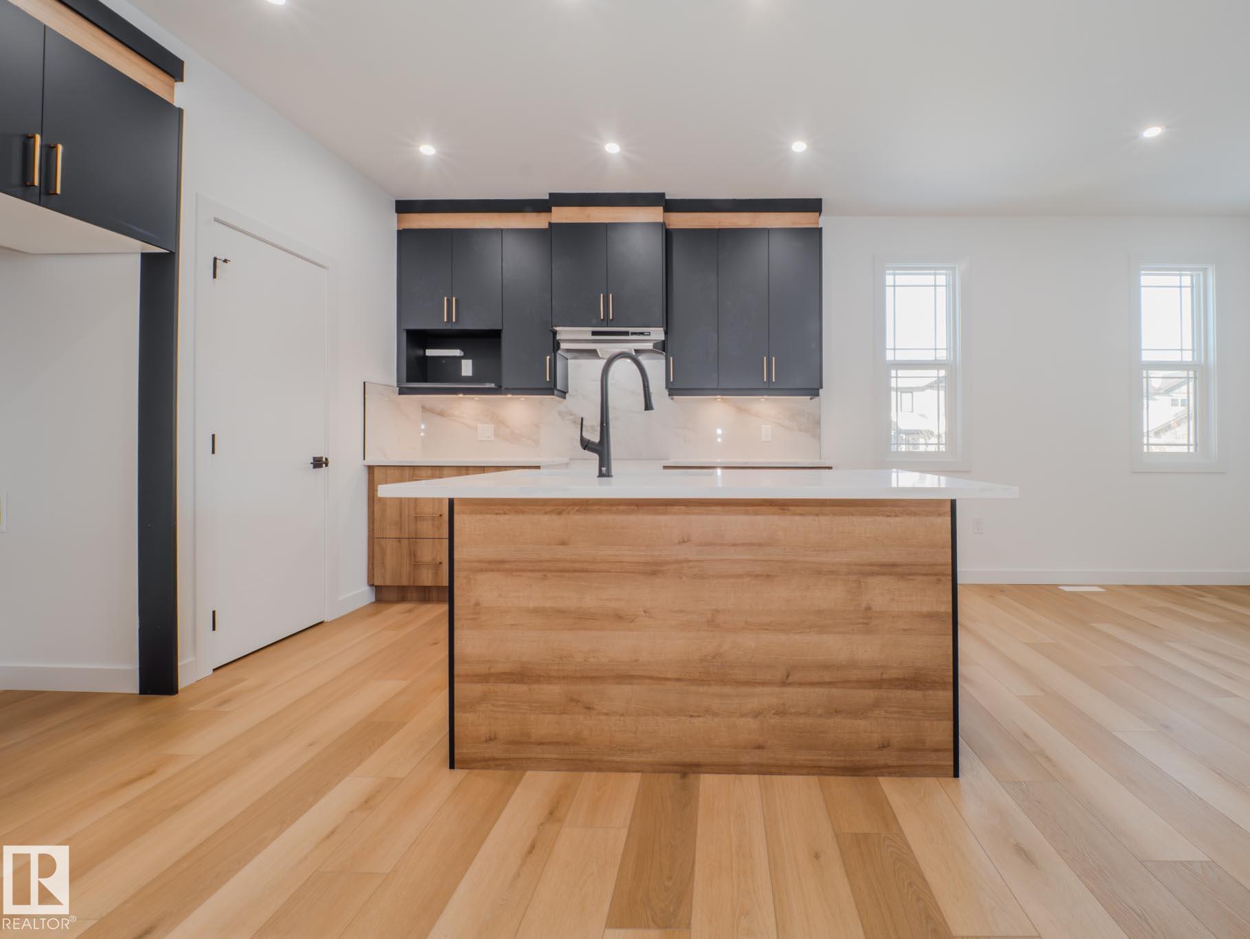 Photo 11 at 9824 106 Avenue, Morinville