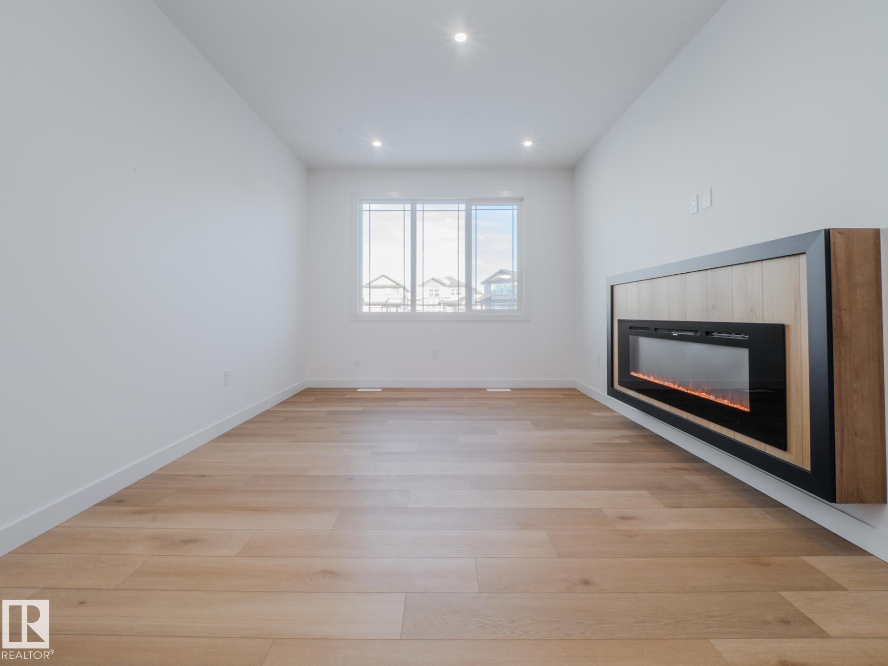 Photo 20 at 9824 106 Avenue, Morinville