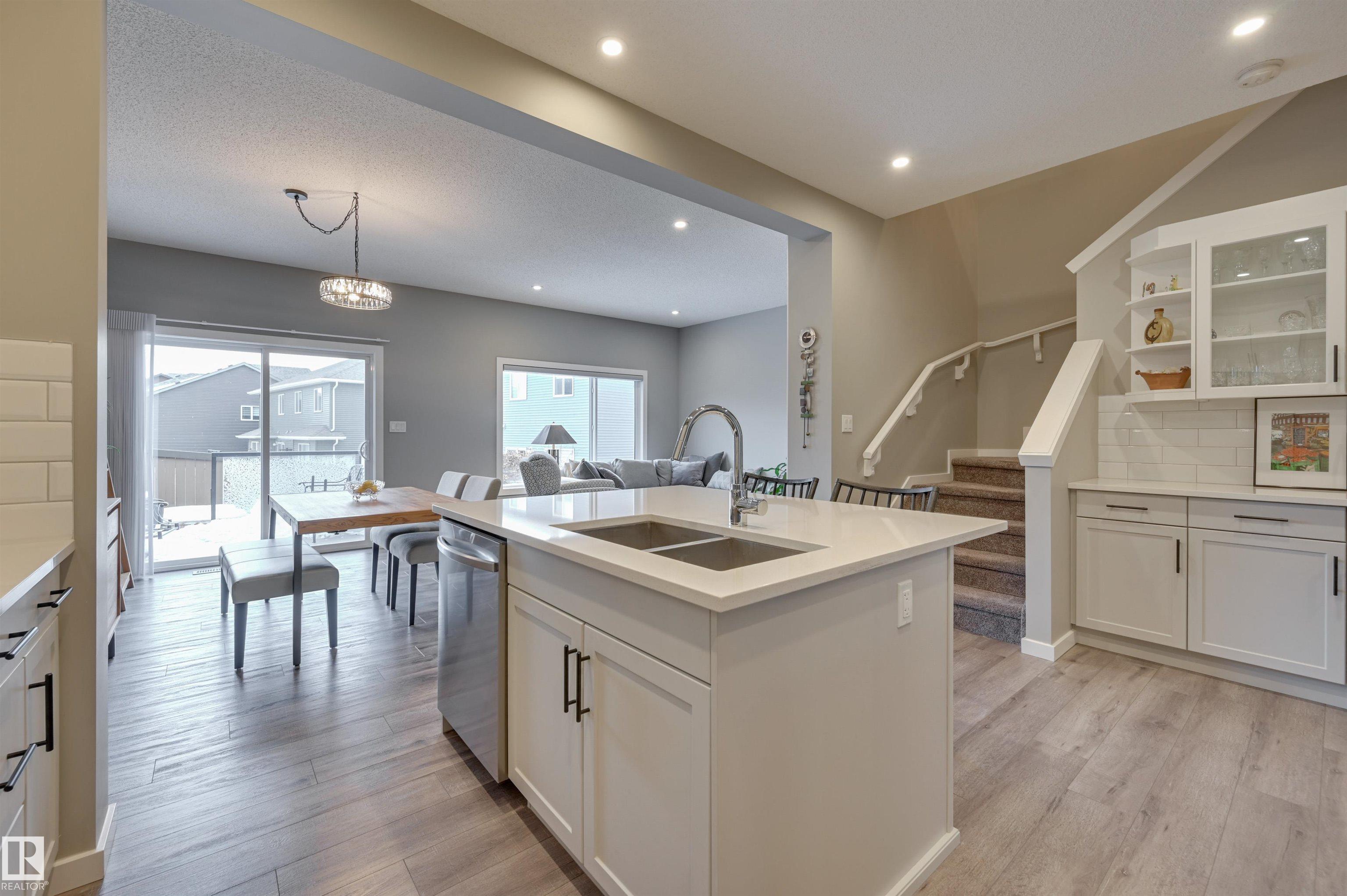 Photo 17 at 5158 Lark Crescent NW, Kinglet Gardens, Edmonton