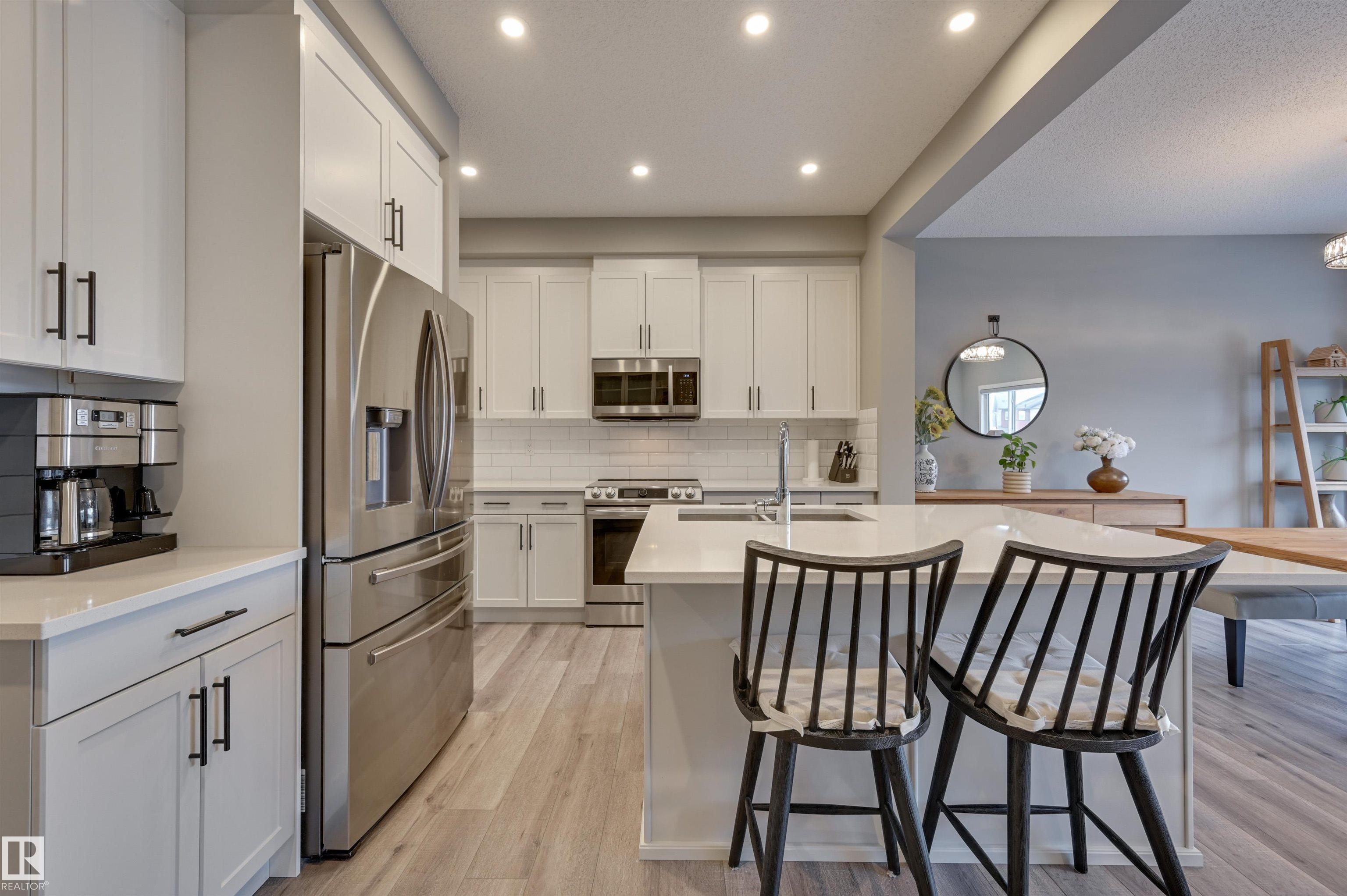 Photo 9 at 5158 Lark Crescent NW, Kinglet Gardens, Edmonton