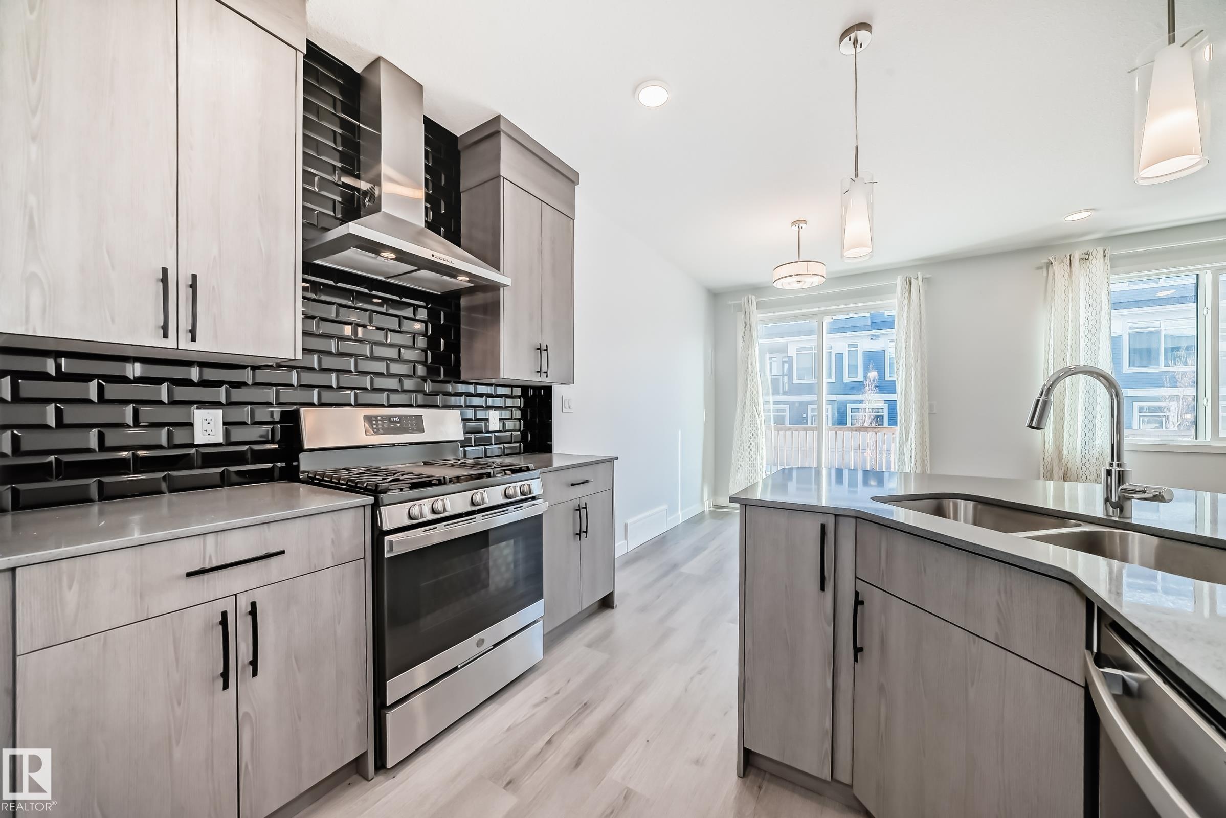 Photo 11 at 2282 Chokecherry Close SW, The Orchards At Ellerslie, Edmonton