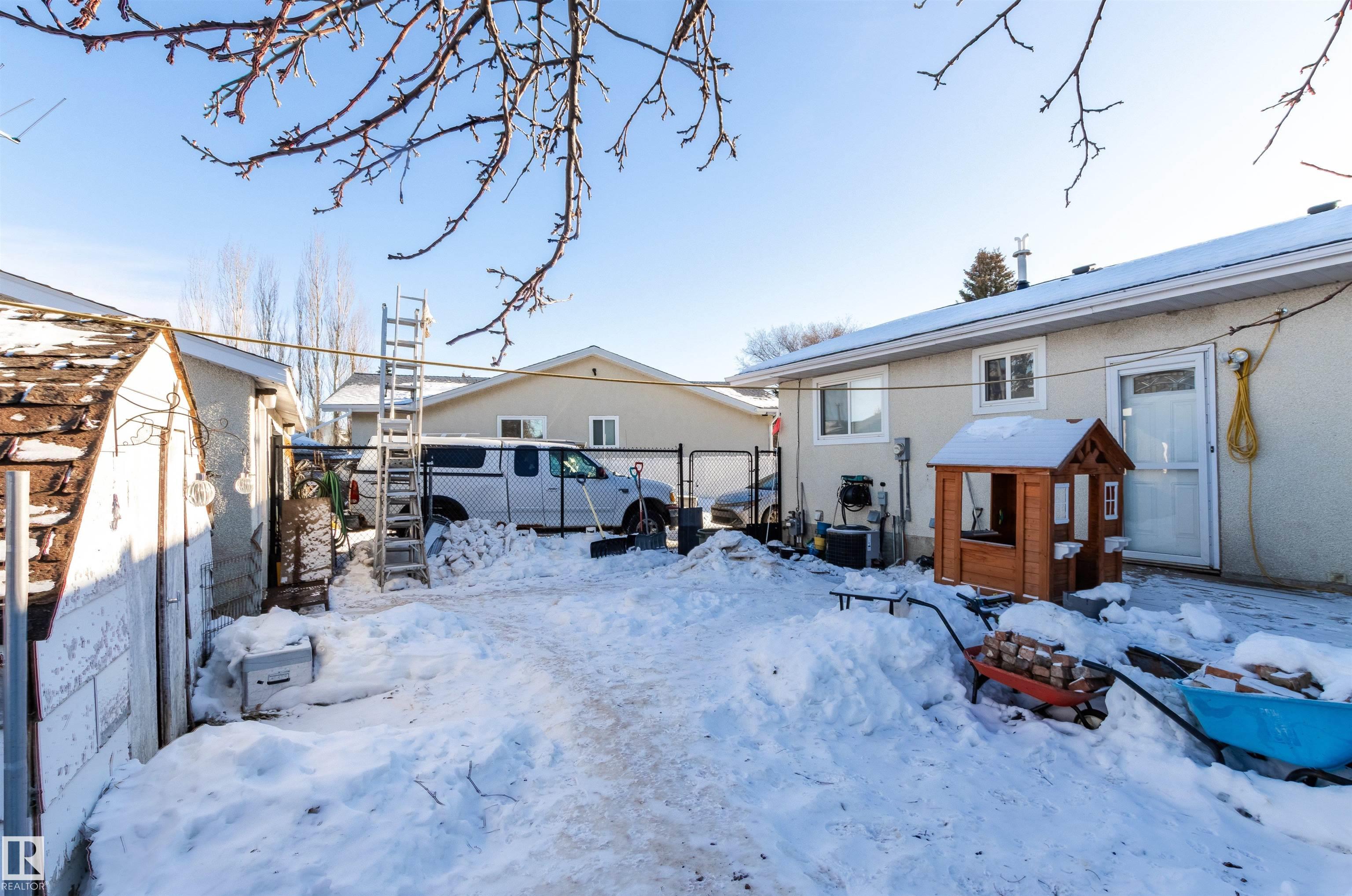 Photo 30 at 33 Brookside Avenue, Brookwood, Spruce Grove