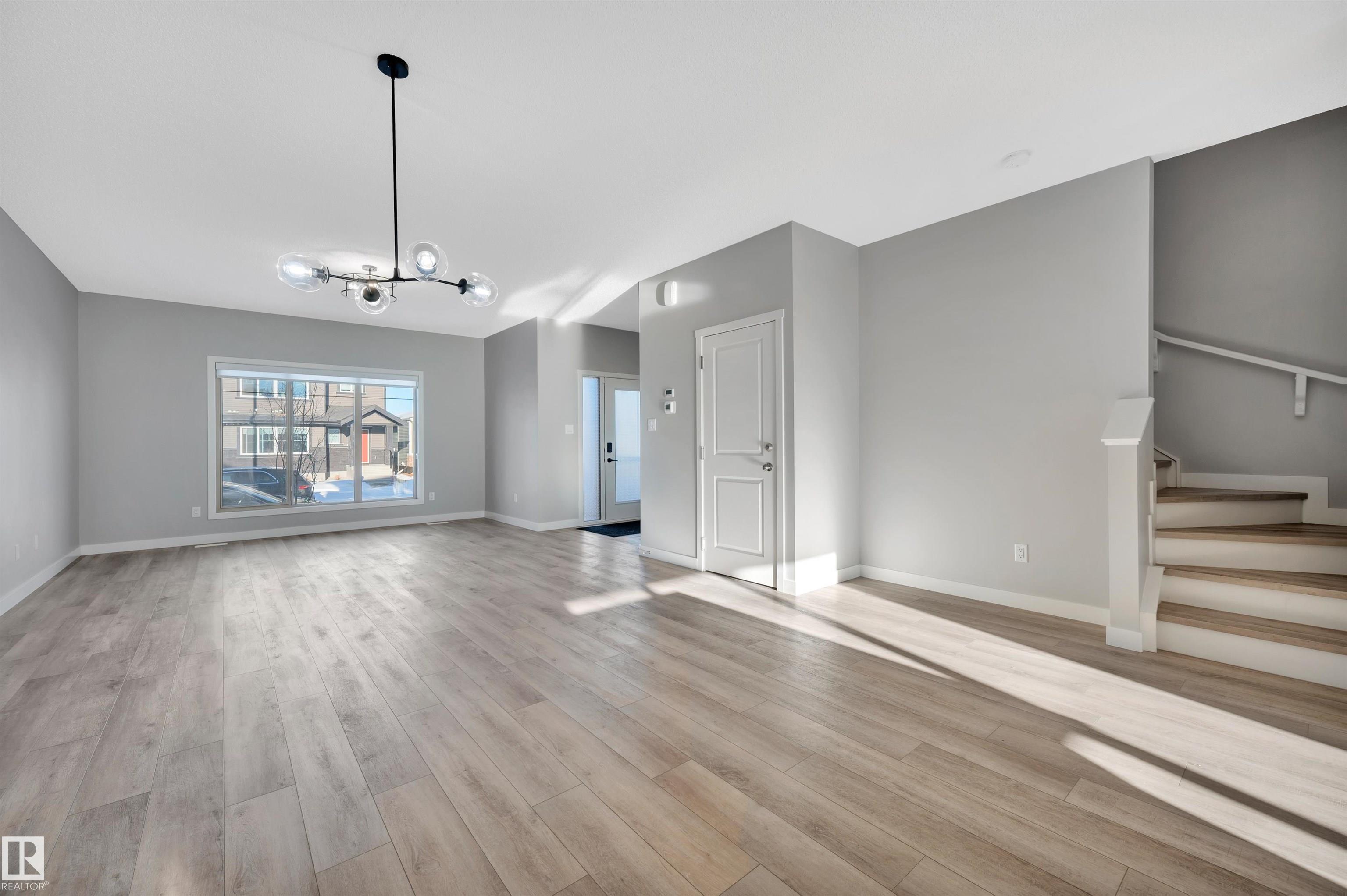 Photo 12 at 6215 Hampton Gray Avenue NW, Griesbach, Edmonton