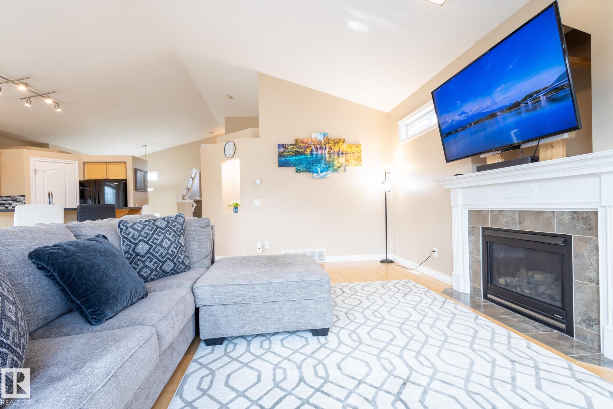 Photo 17 at 8390 Shaske Crescent NW, South Terwillegar, Edmonton