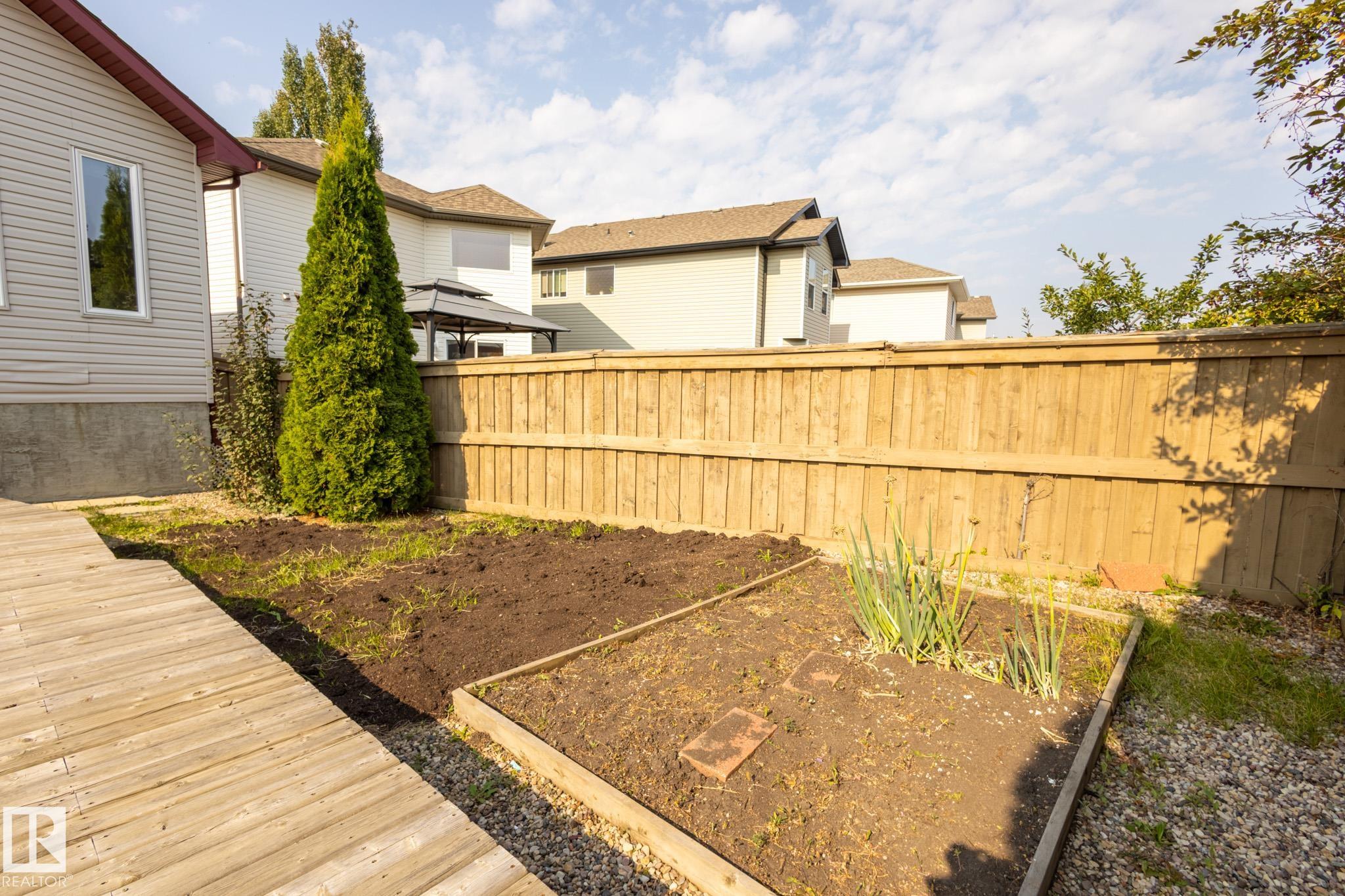 Photo 49 at 8390 Shaske Crescent NW, South Terwillegar, Edmonton