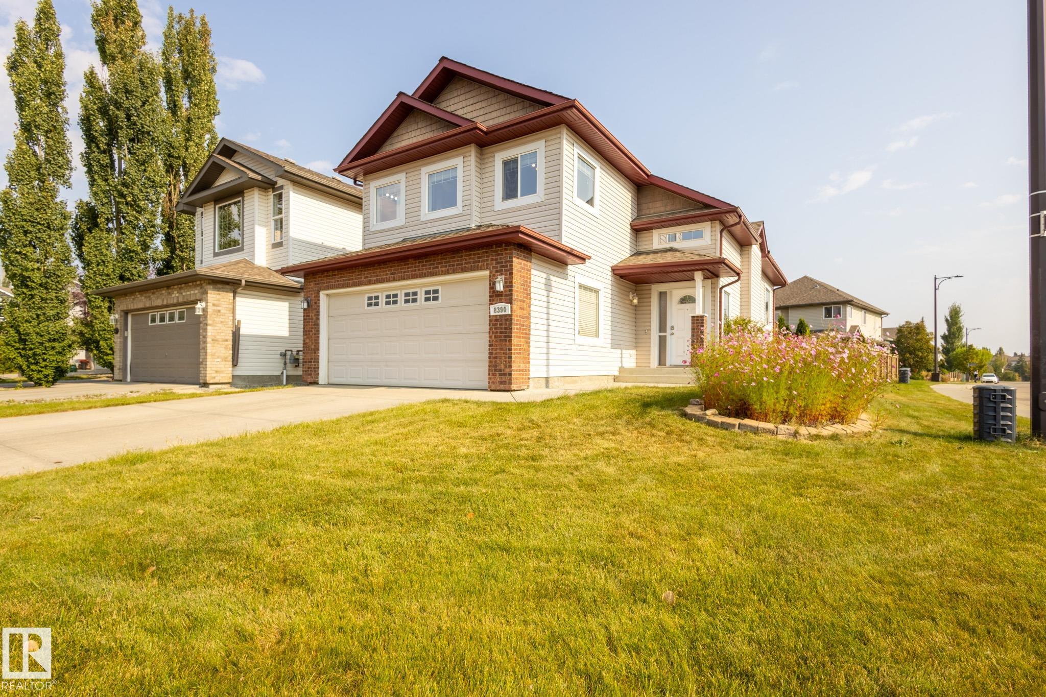 Photo 52 at 8390 Shaske Crescent NW, South Terwillegar, Edmonton