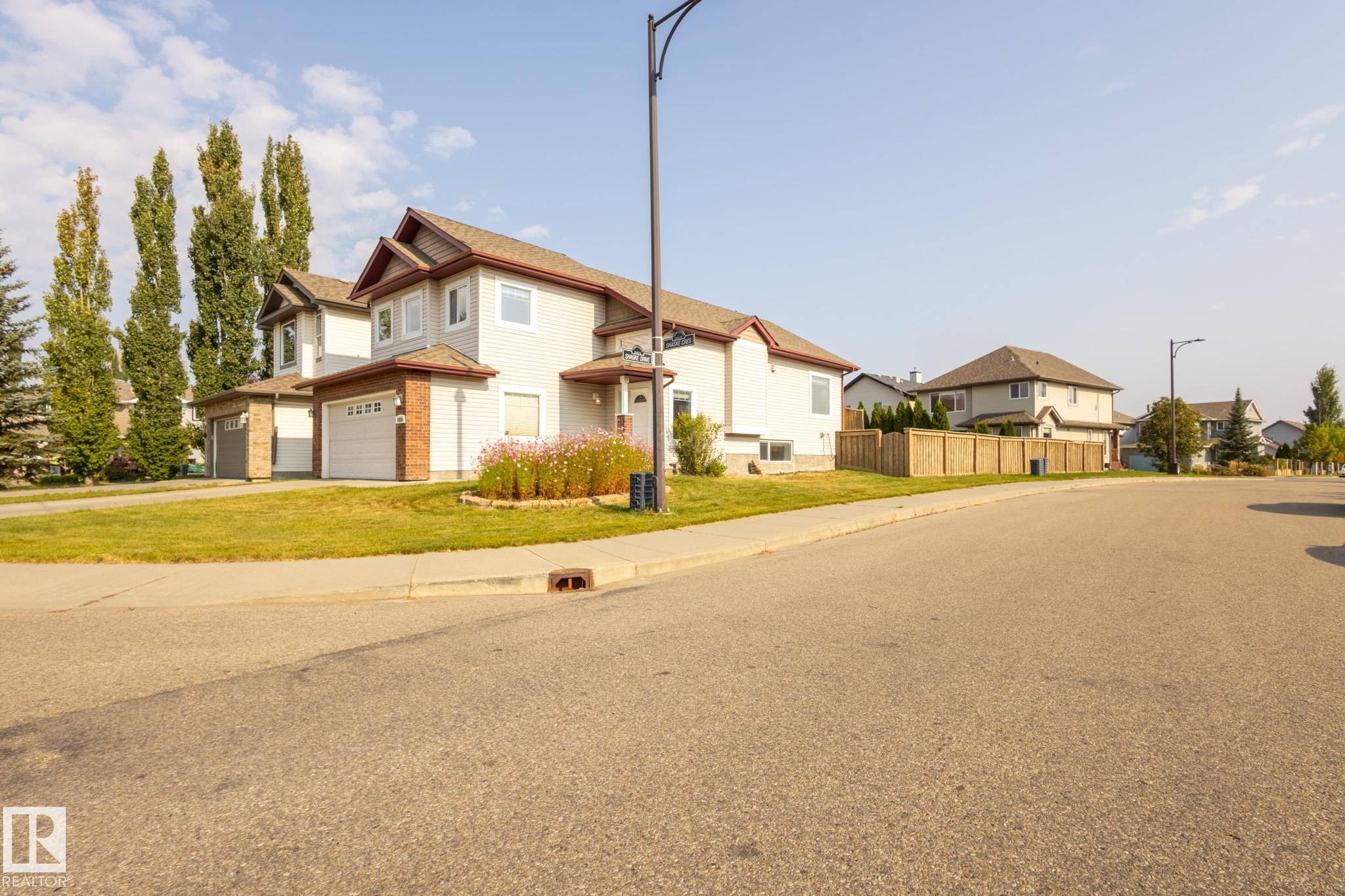 Photo 53 at 8390 Shaske Crescent NW, South Terwillegar, Edmonton