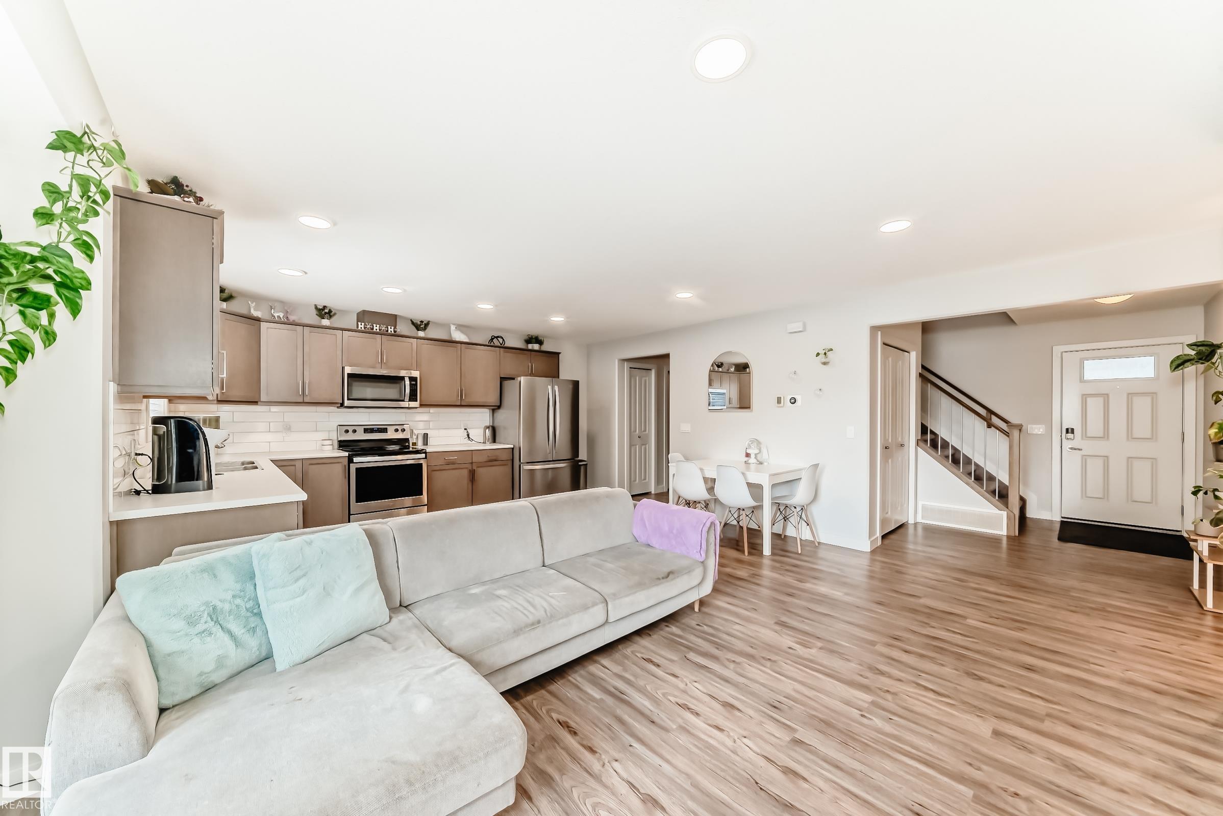 Photo 14 at 102 - 300 Awentia Drive, Deer Valley, Leduc