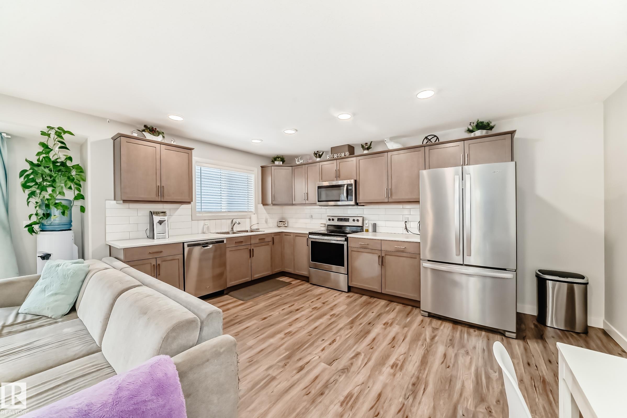 102 - 300 Awentia Drive, Deer Valley, Leduc