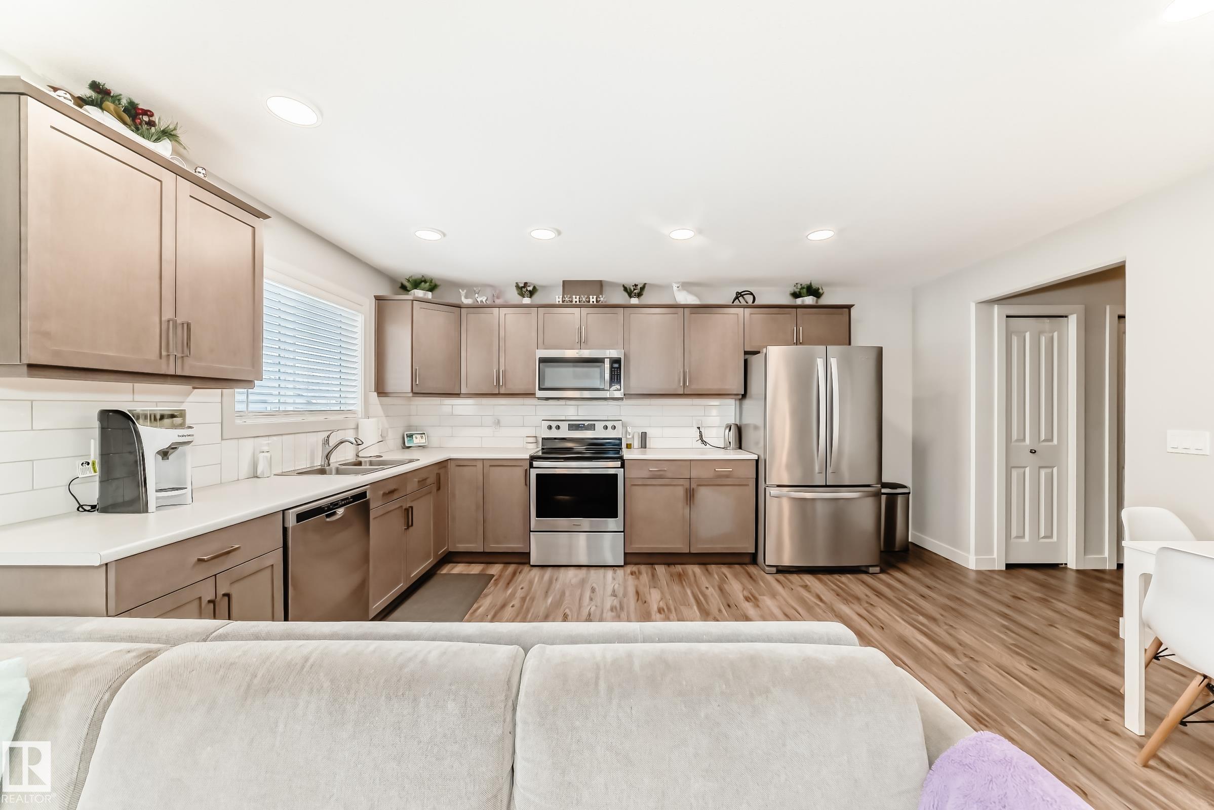 Photo 9 at 102 - 300 Awentia Drive, Deer Valley, Leduc