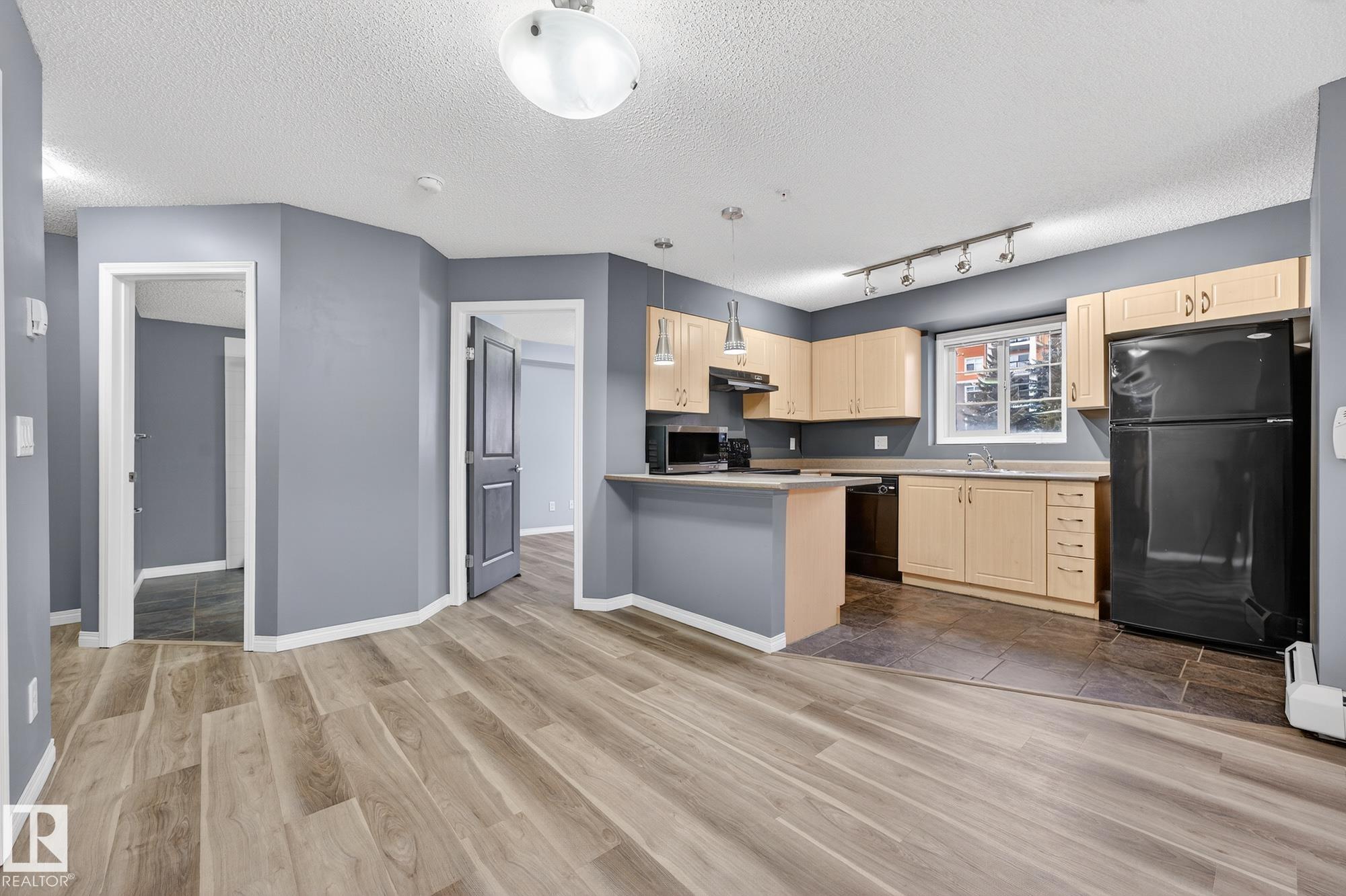 Picture for #102 11445 ELLERSLIE RD SW SW