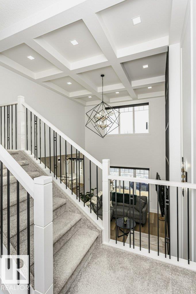 Photo 25 at 839 34 Avenue NW, Maple Crest, Edmonton